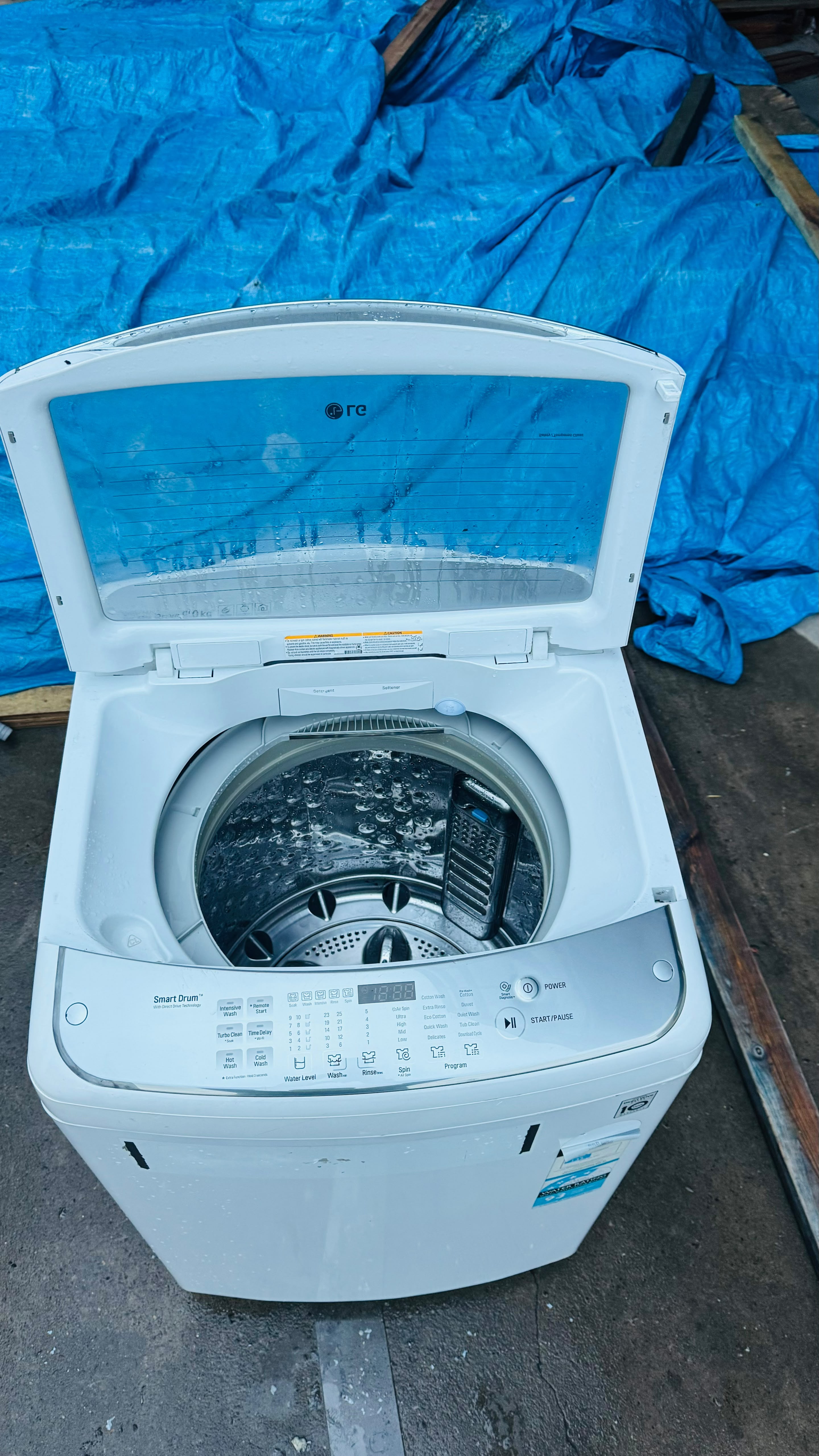 LG 9KGS TOP LOADER WASHING MACHINE