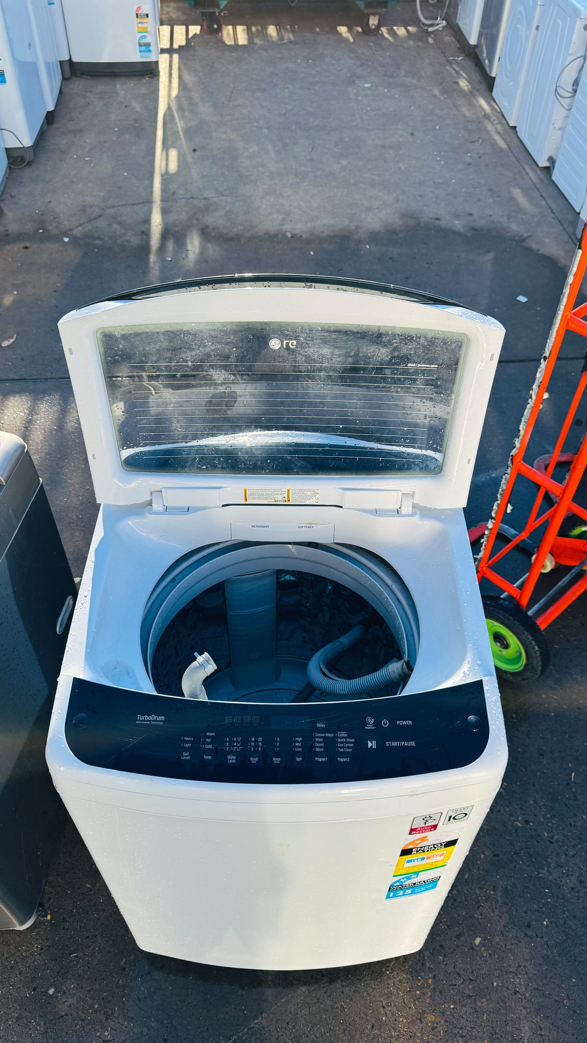 LG 8.5KGS TOP LOADER WASHING MACHINE
