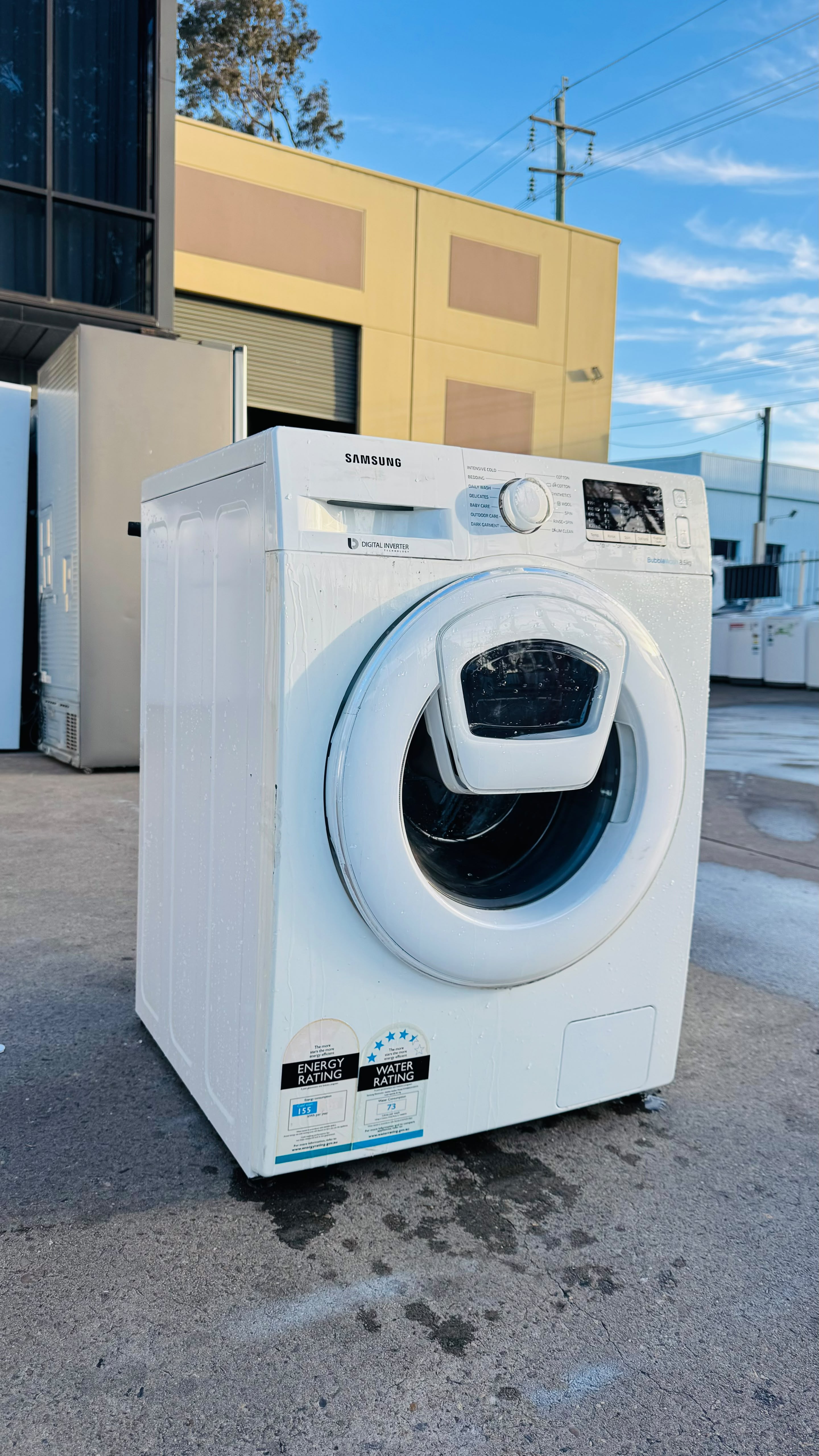 SAMSUNG 8.5KGS FRONT LOADER WASHING MACHINE