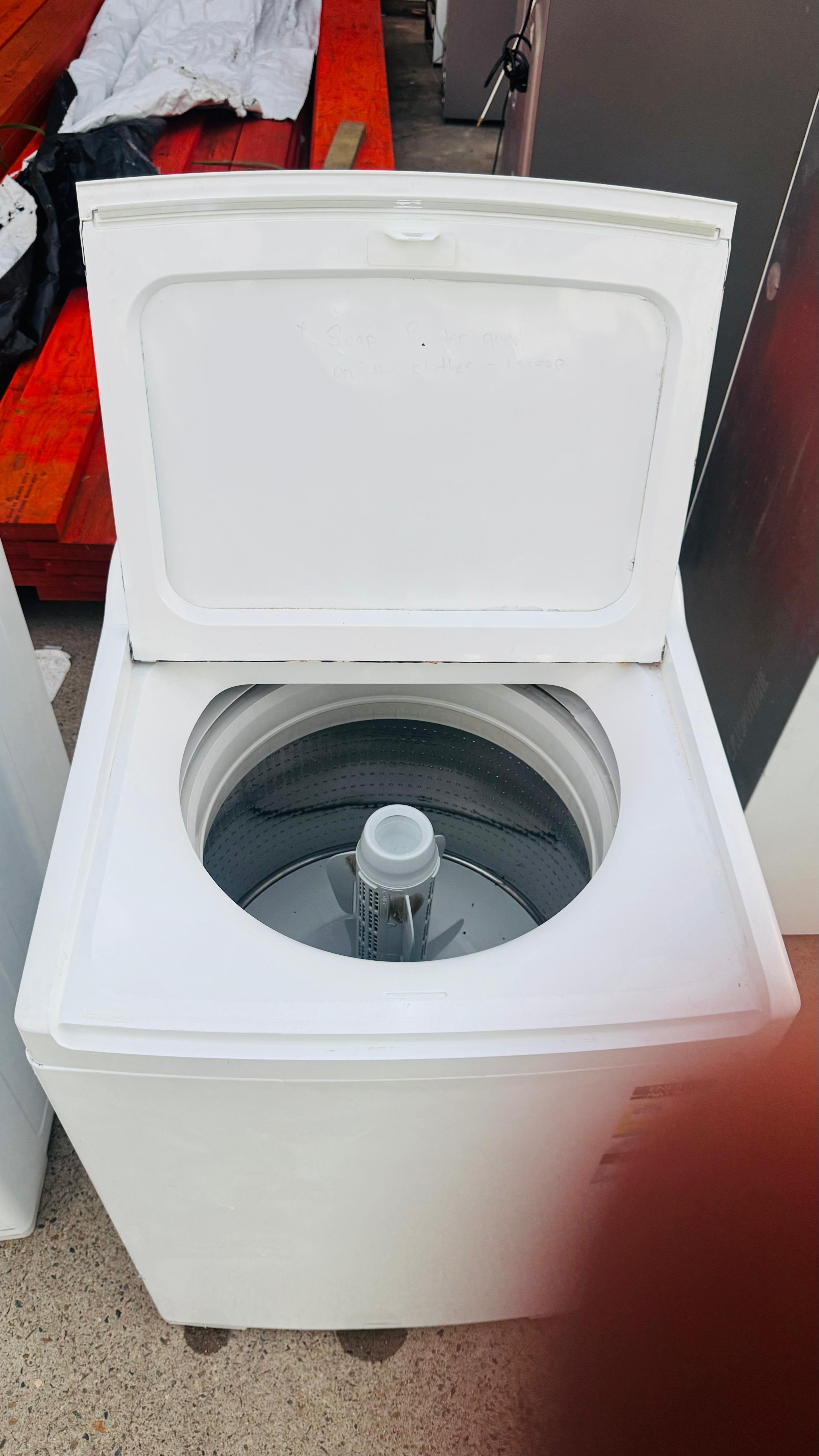 FISHER & PAYKEL 10KGS TOP LOADER WASHING MACHINE