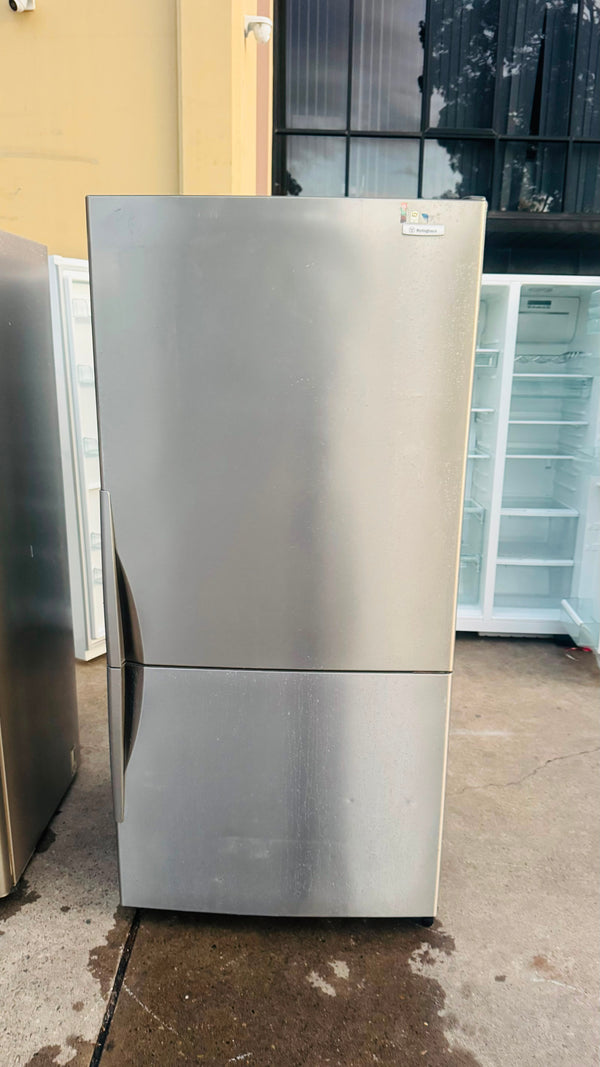 WESTINGHOUSE 510 LITRES FRIDGE FREEZER