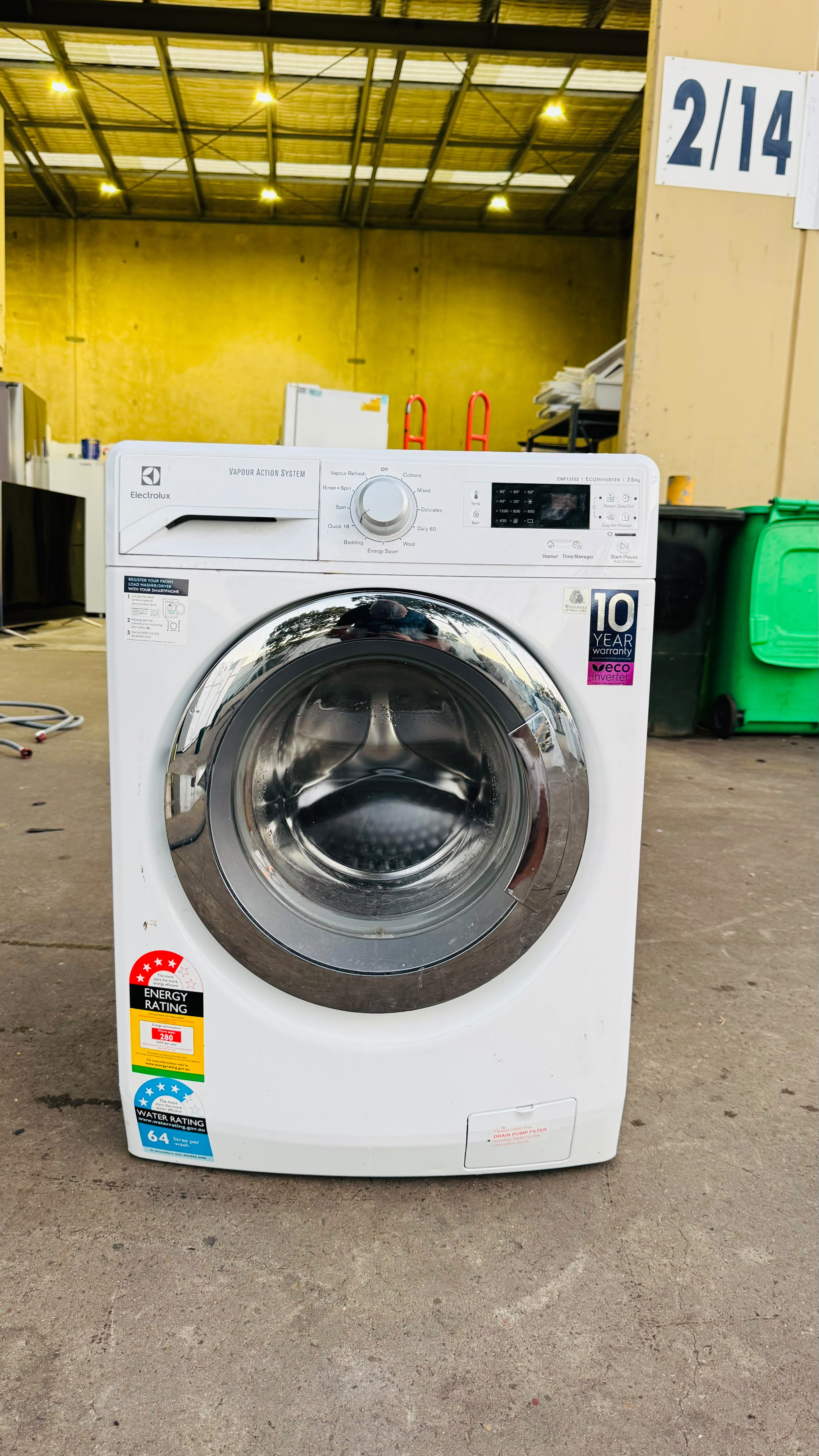 ELECTROLUX 7.5KGS FRONT LOADER WASHING MACHINE