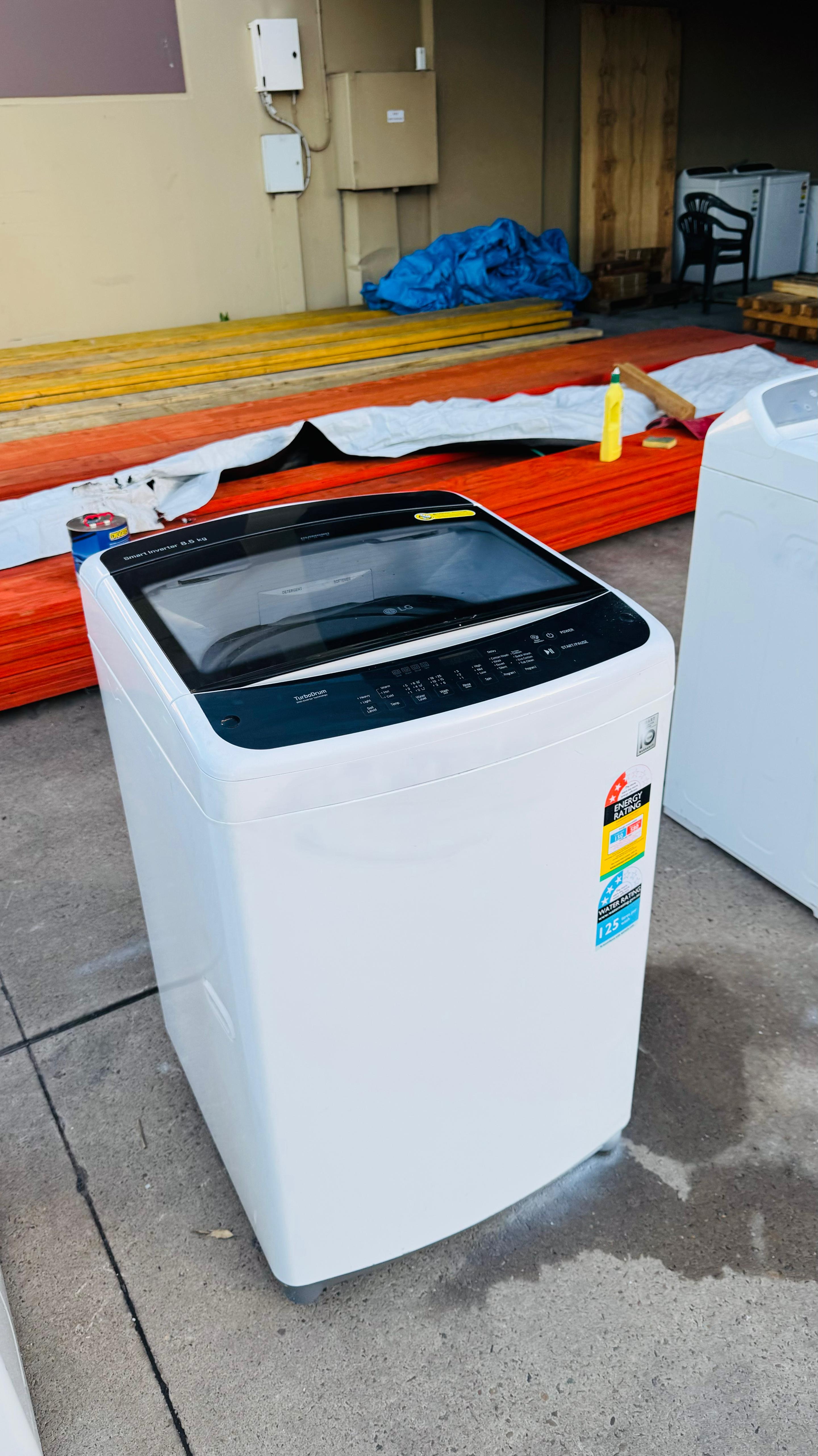 LG 8.5KGS TOP LOADER WASHING MACHINE