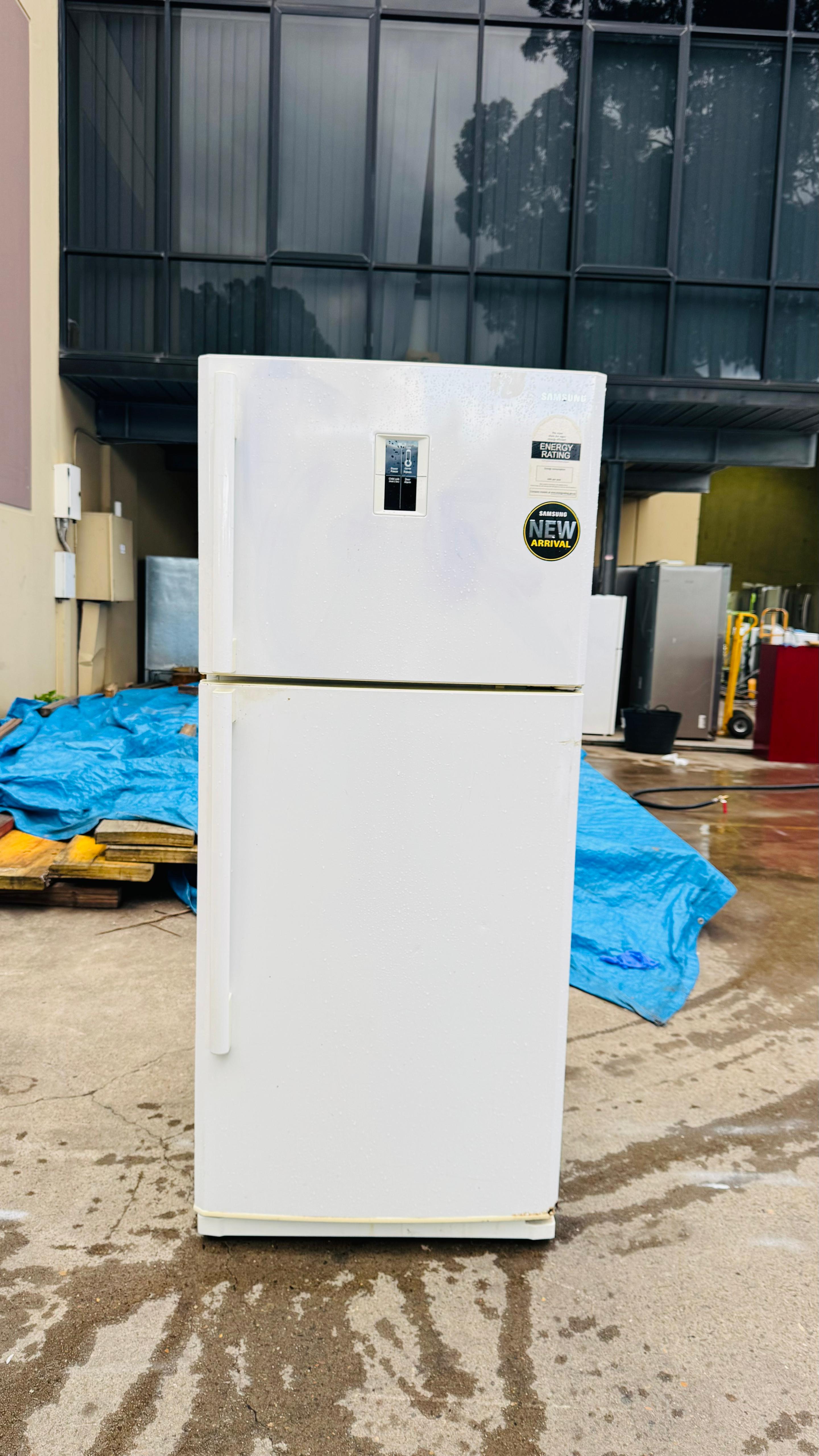 SAMSUNG 431 LITRES FRIDGE FREEZER