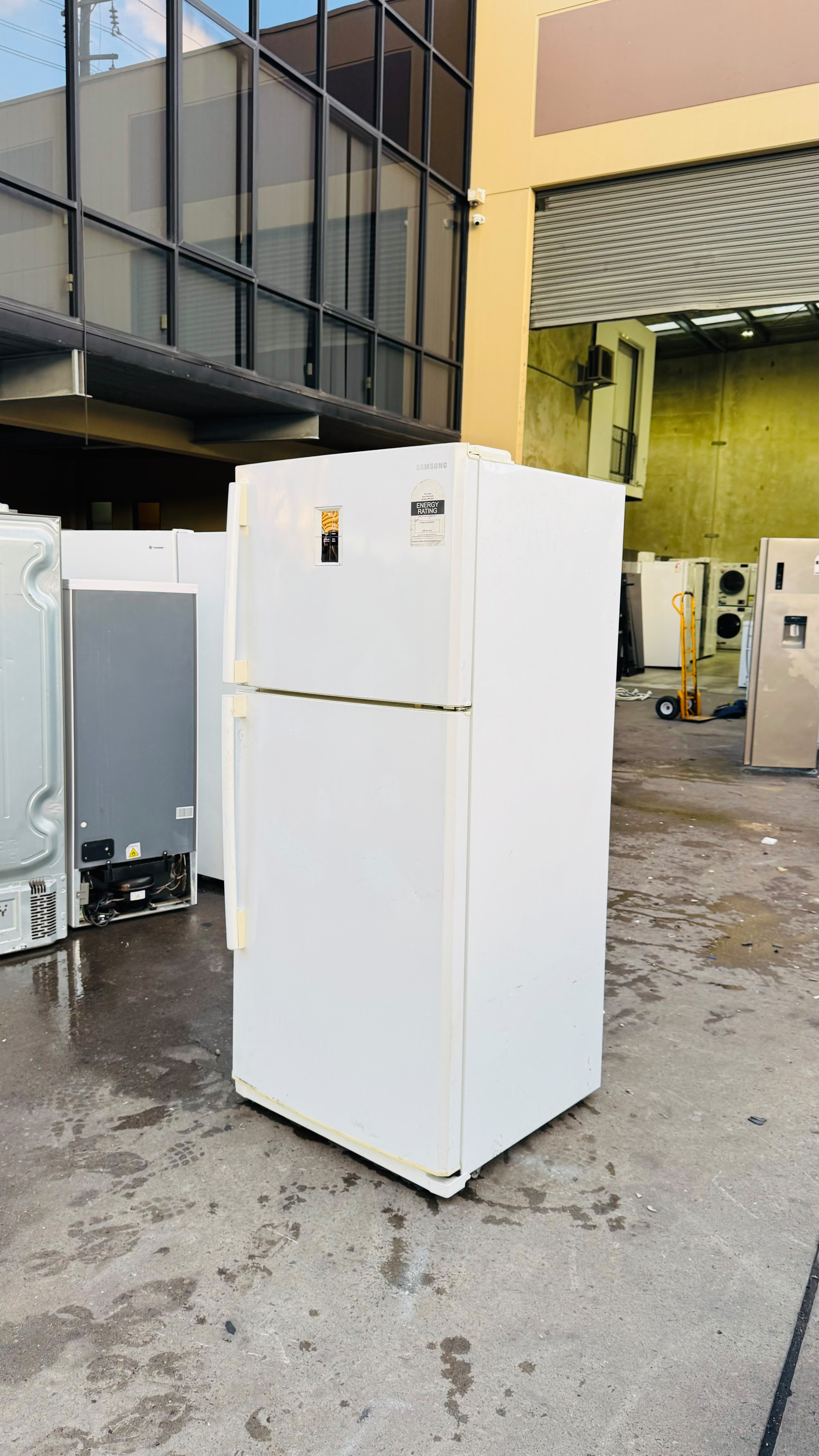 SAMSUNG 512 LITRES FRIDGE FREEZER