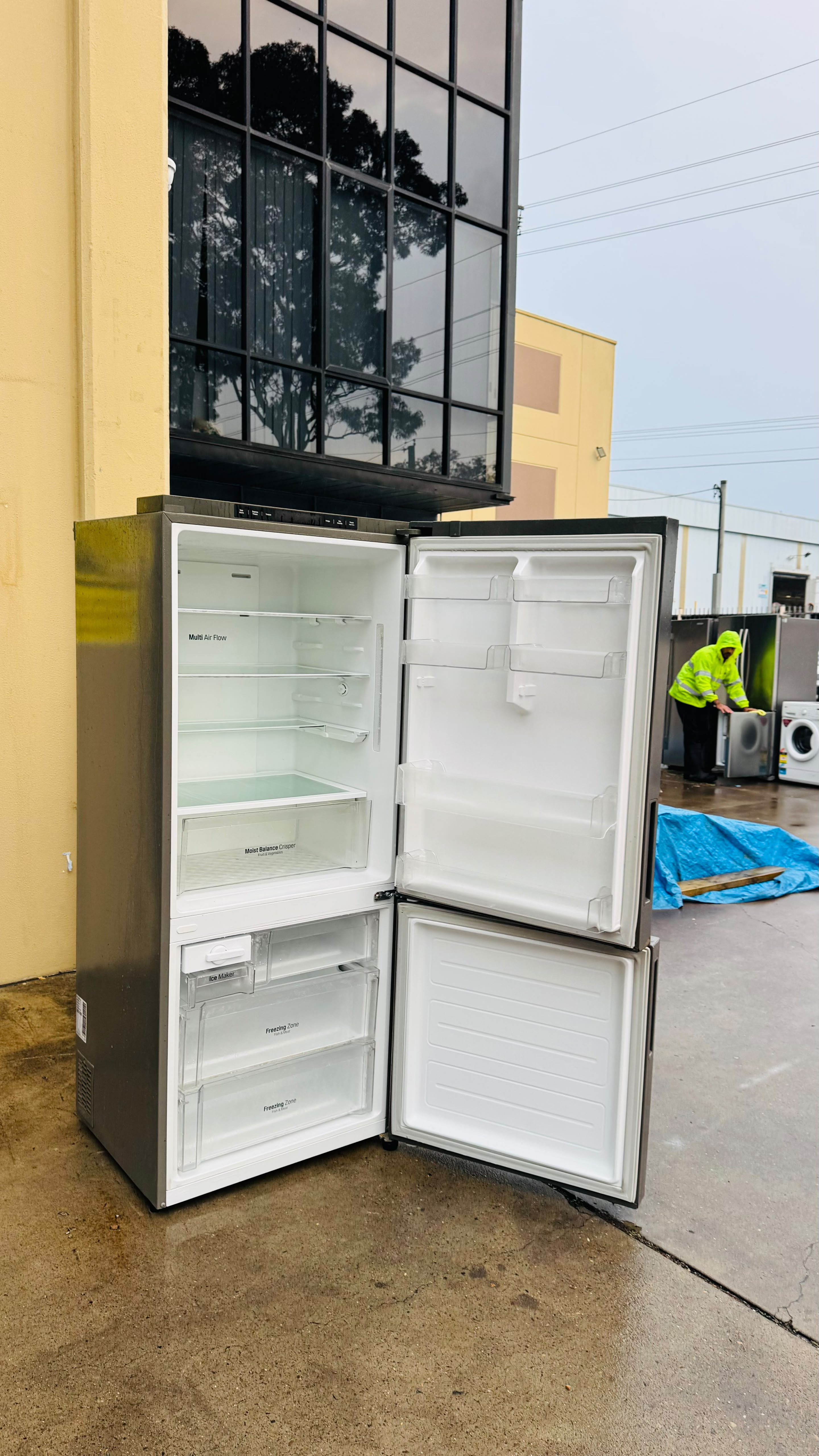 LG 450 LITRES FRIDGE FREEZER