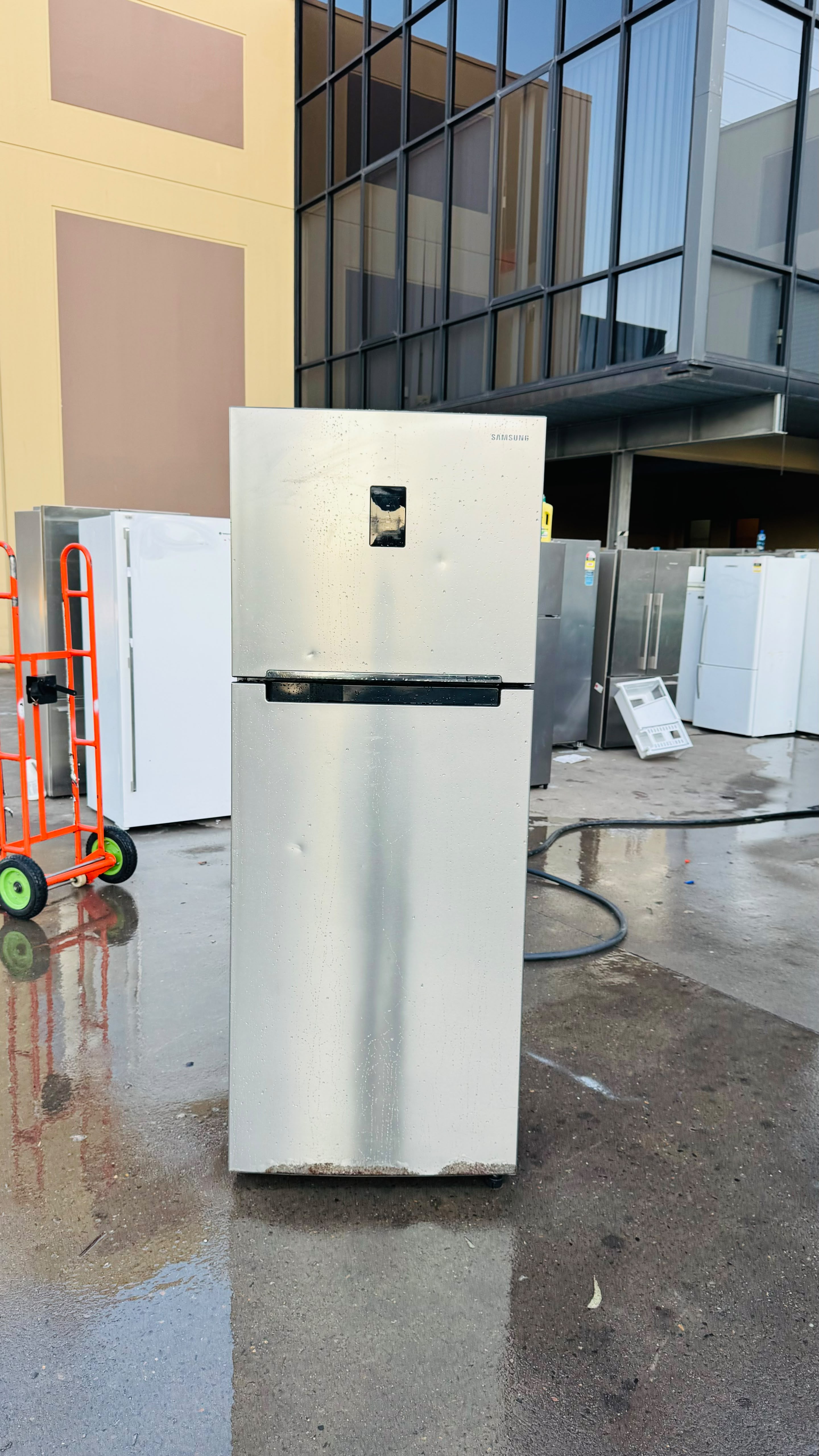 SAMSUNG 415 LITRES FRIDGE FREEZER