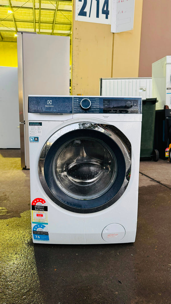 ELECTROLUX 9KGS FRONT LOADER WASHING MACHINE