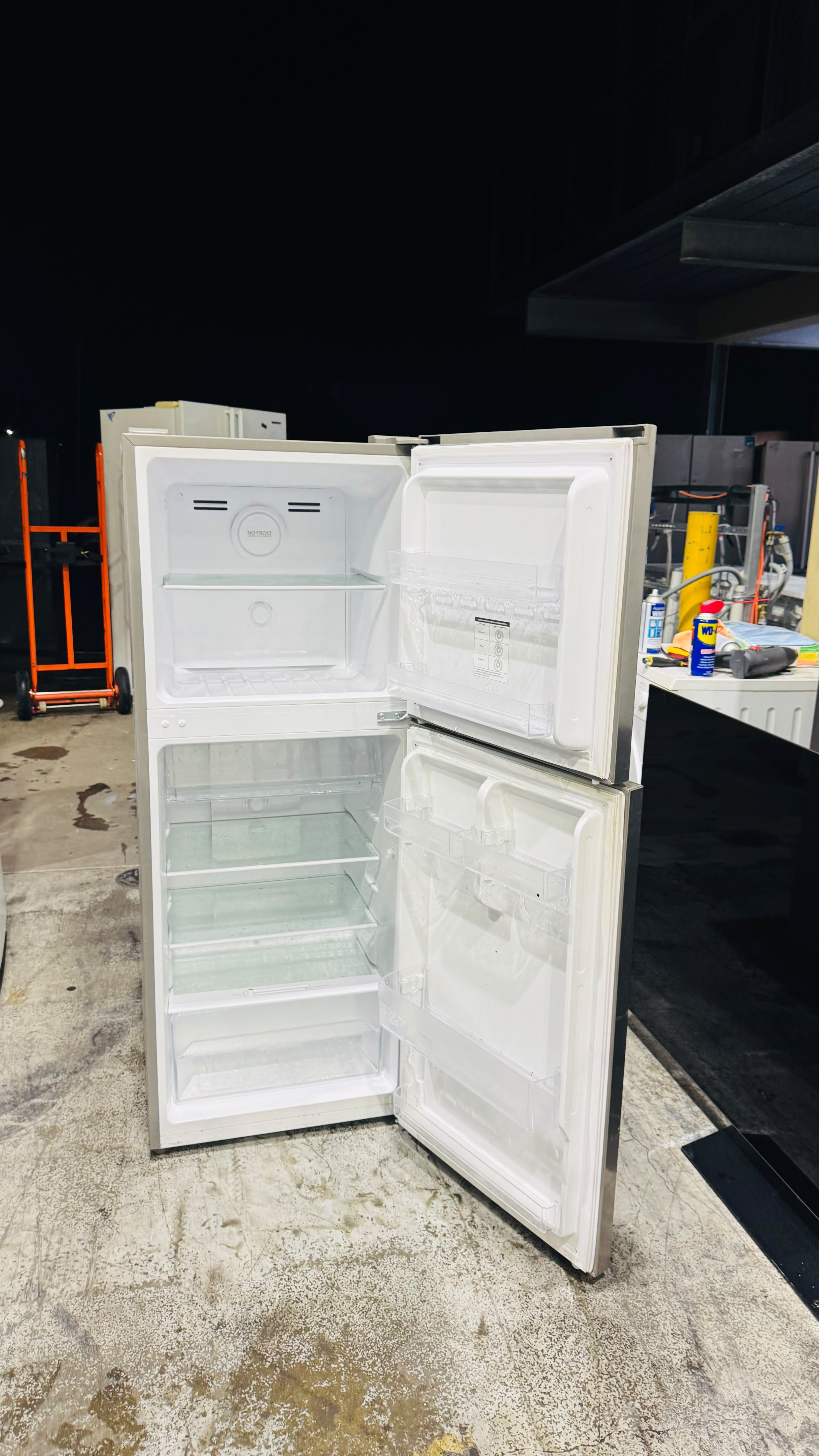 HAIER 220 LITRES FRIDGE FREEZER
