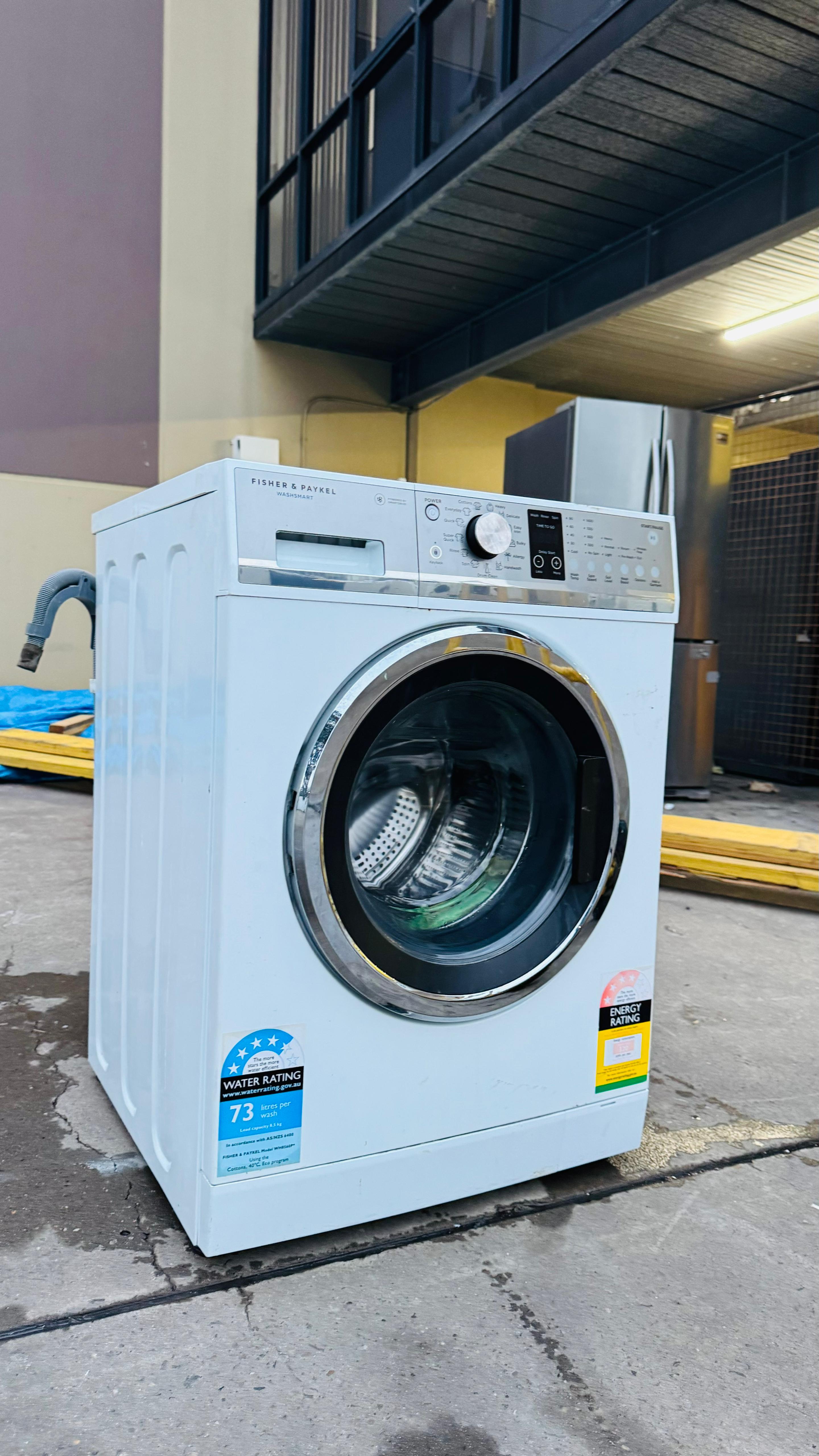 FISHER AND PAYKEL 8.5 KGS FRONT LOADER WASHING MACHINE