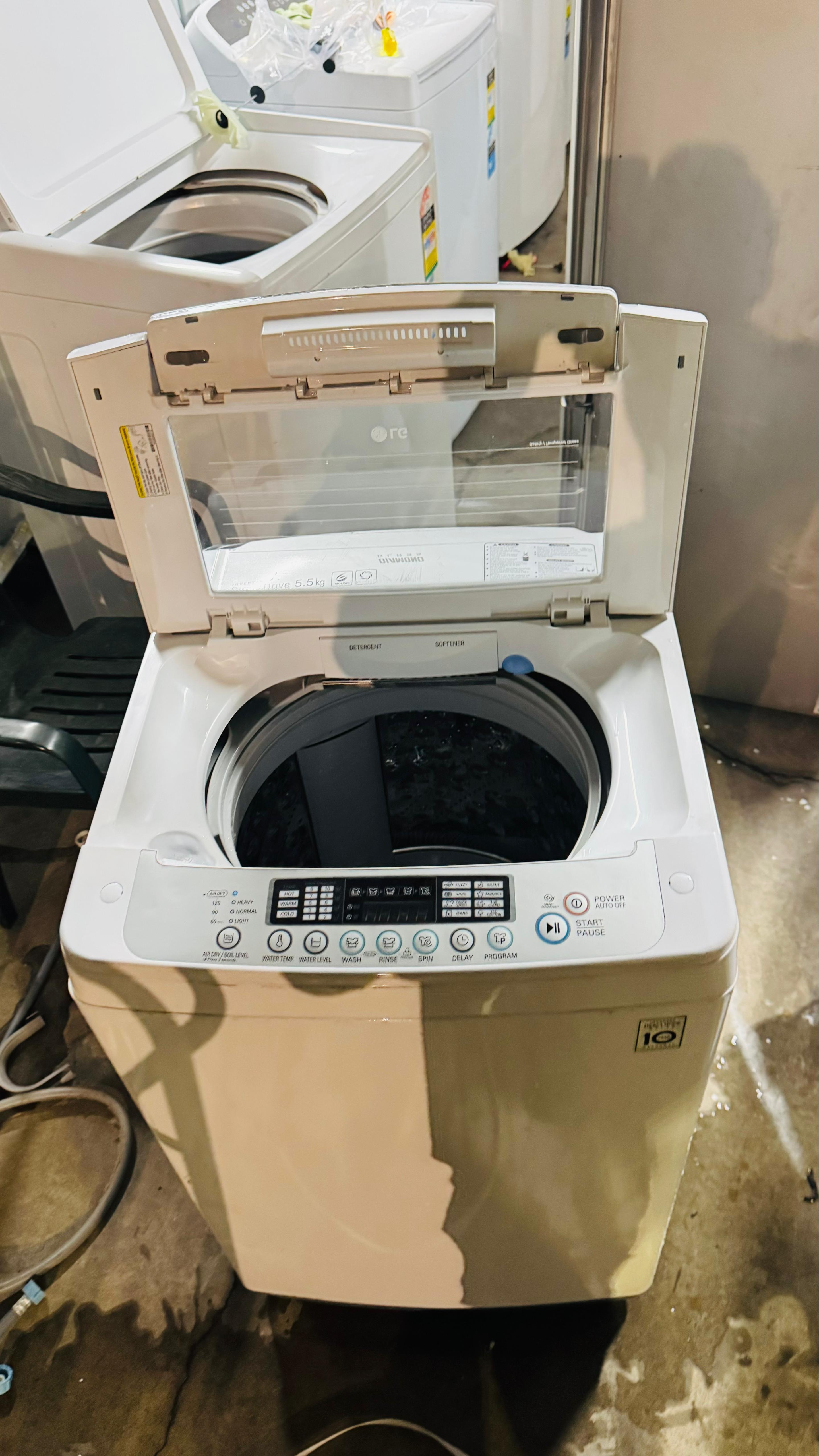 LG 5.5 KGS TOP LOADER WASHING MACHINE