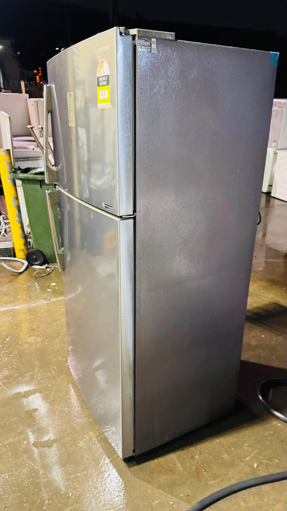 SAMSUNG 527 LITRES FRIDGE FREEZER
