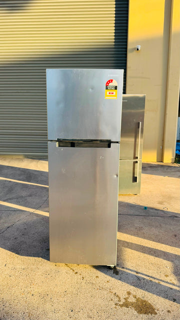 SAMSUNG 341 LITRES FRIDGE FREEZER