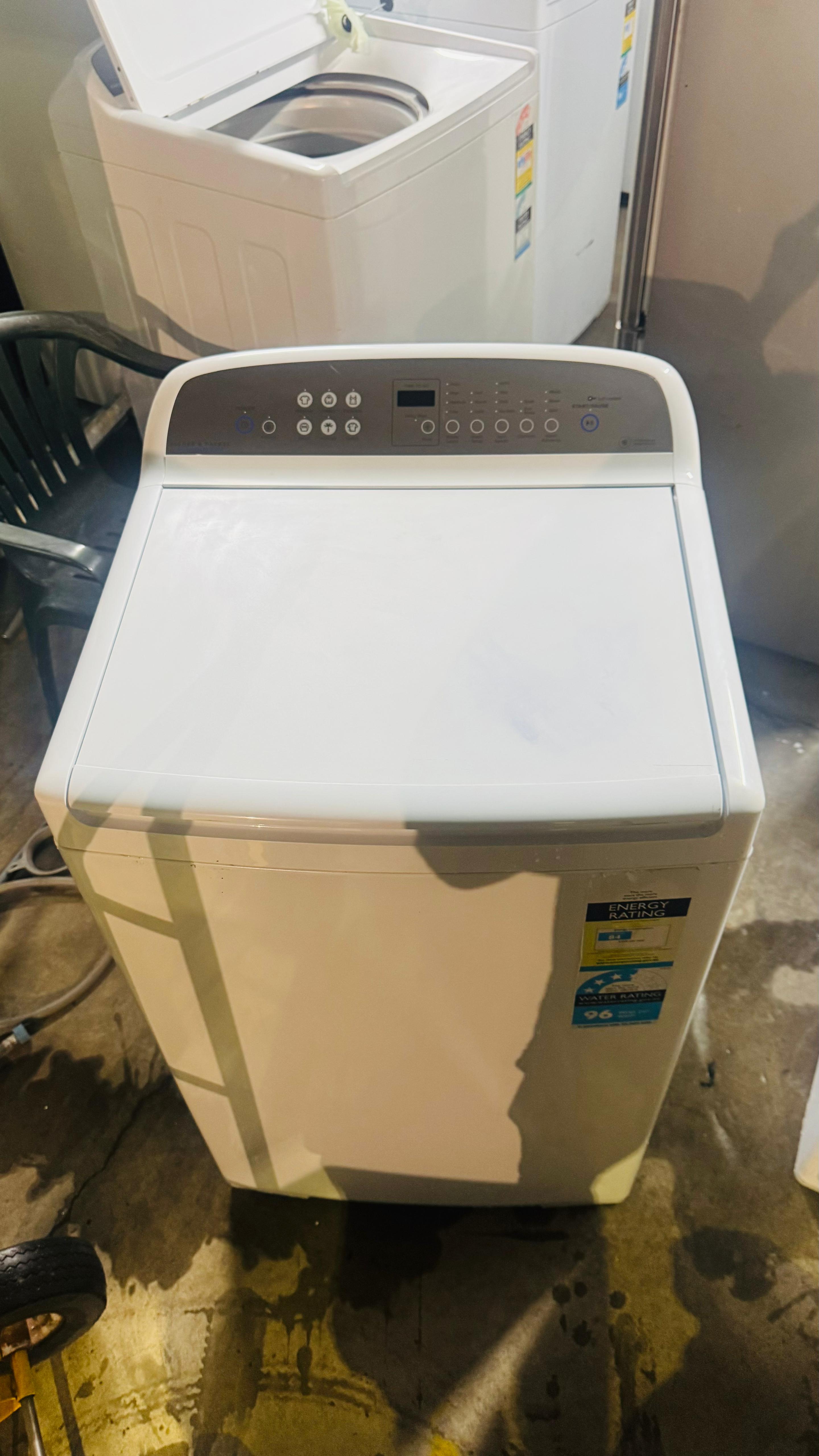 FISHER AND PAYKEL 8.5 KGS TOP LOADER WASHING MACHINE