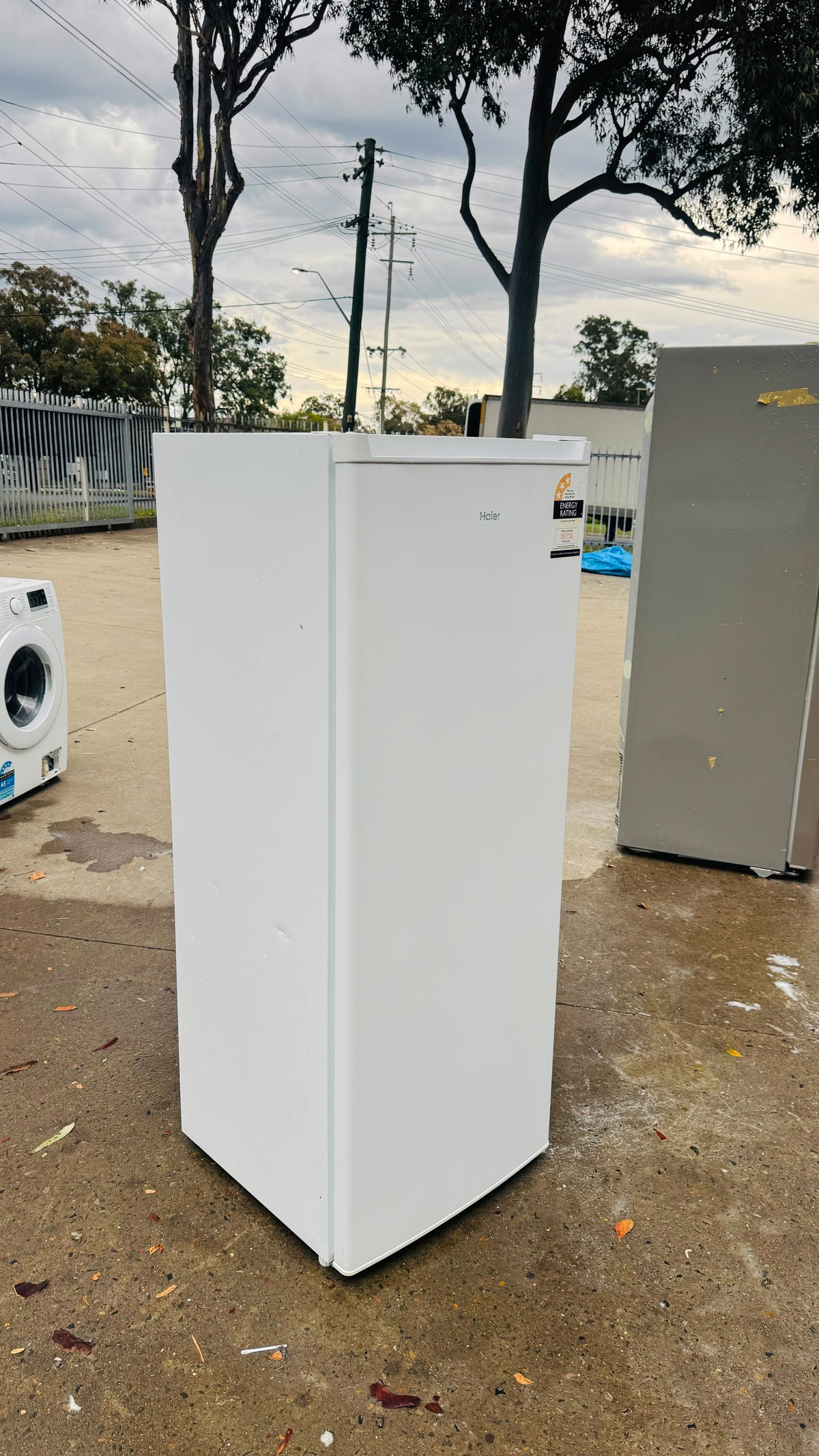 HAIER 168 LITRES FREEZER ONLY