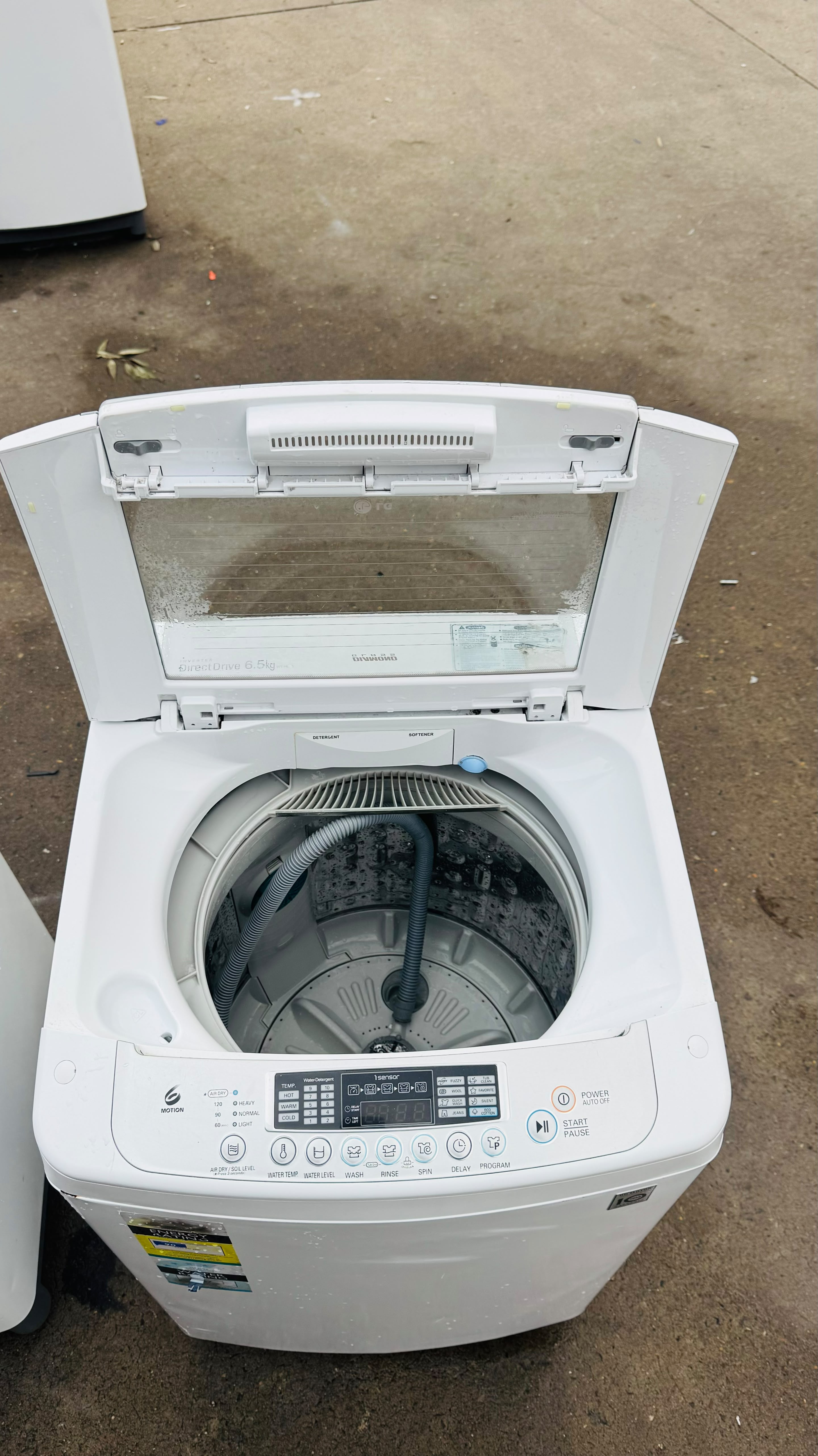 LG 6.5KGS TOP LOADER WASHING MACHINE
