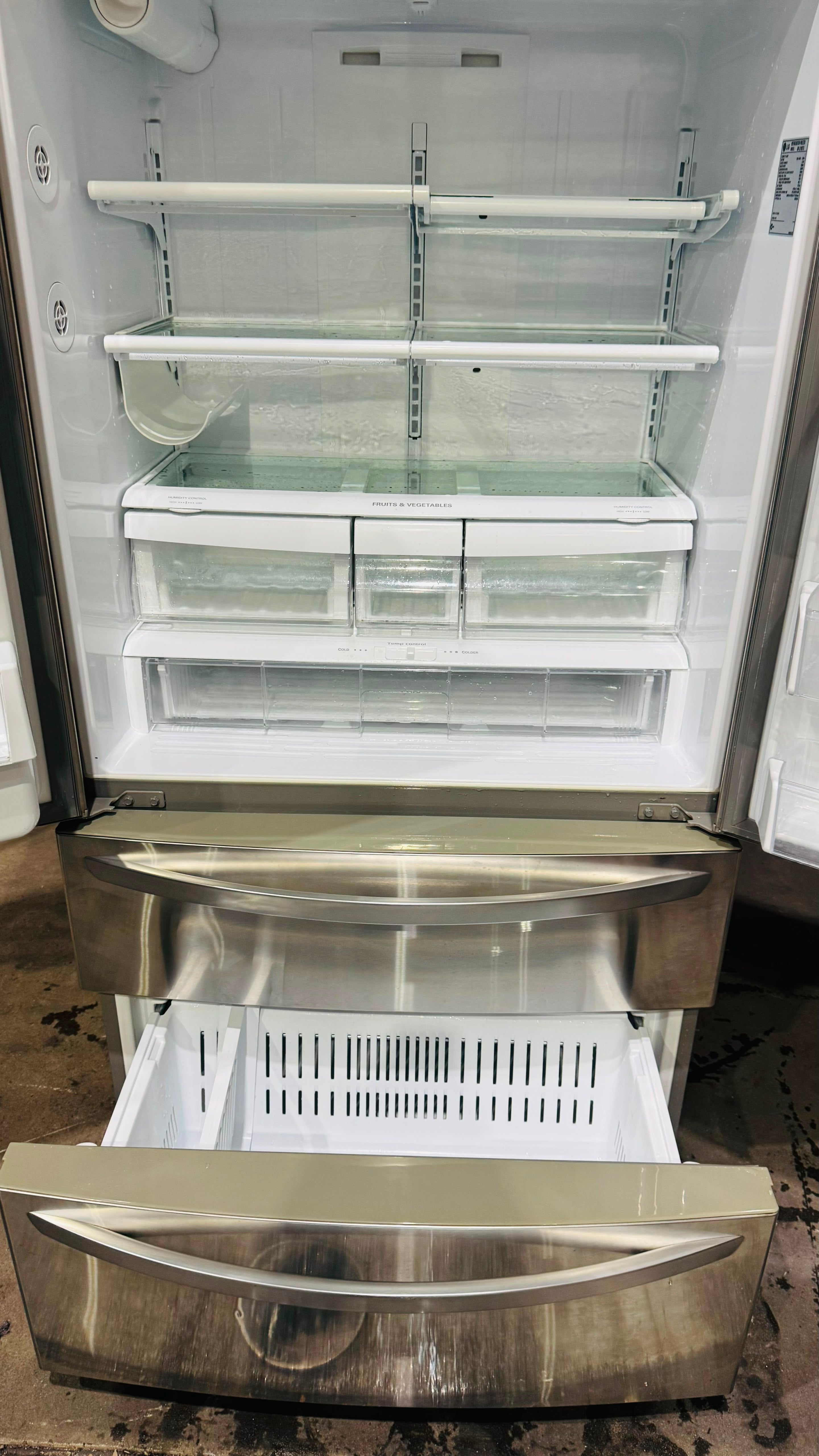 LG 598 LITRES FRENCH DOOR FRIDGE FREEZER