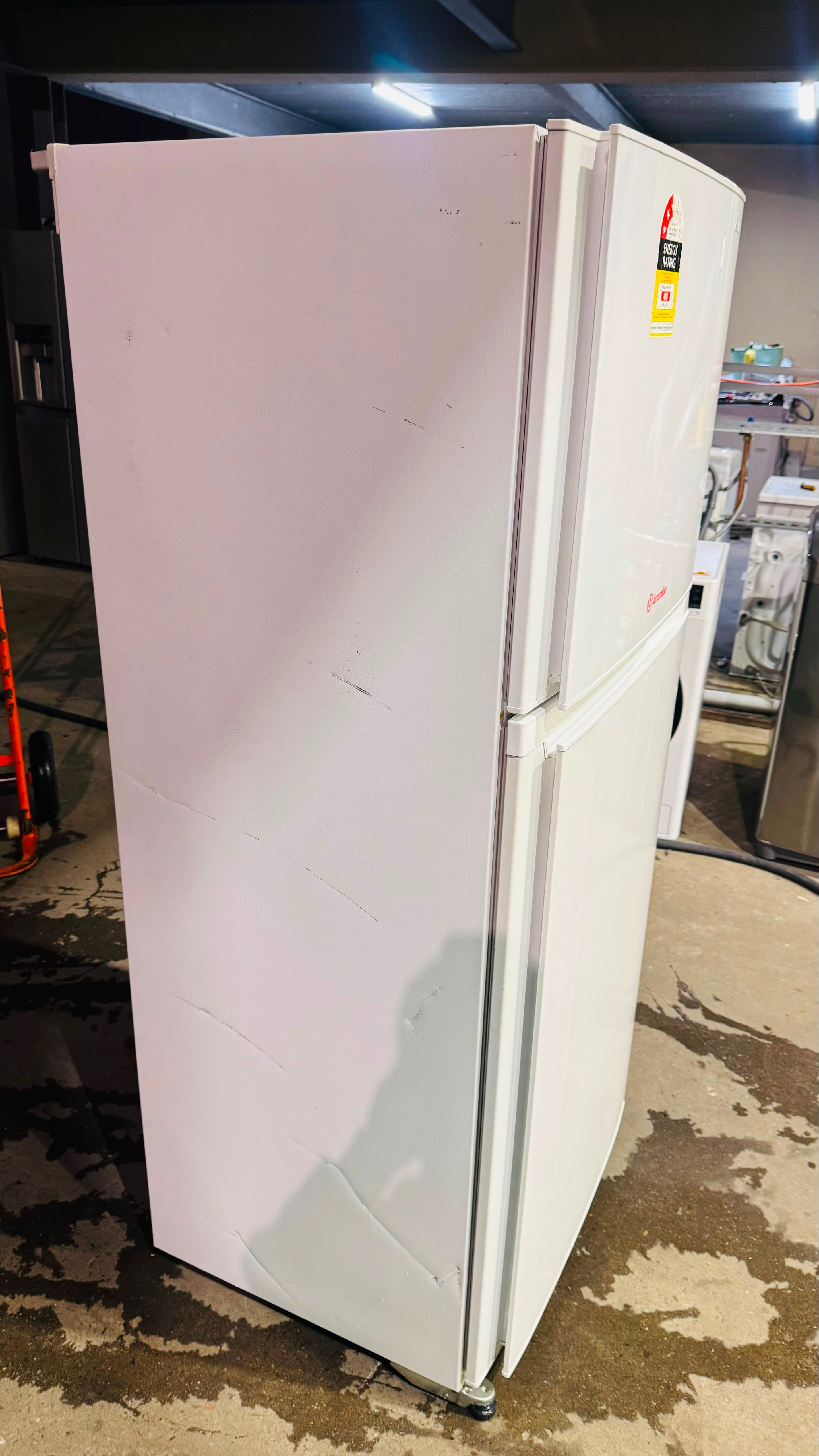 MITSUBUSHI 420 LITRES FRIDGE FREEZER