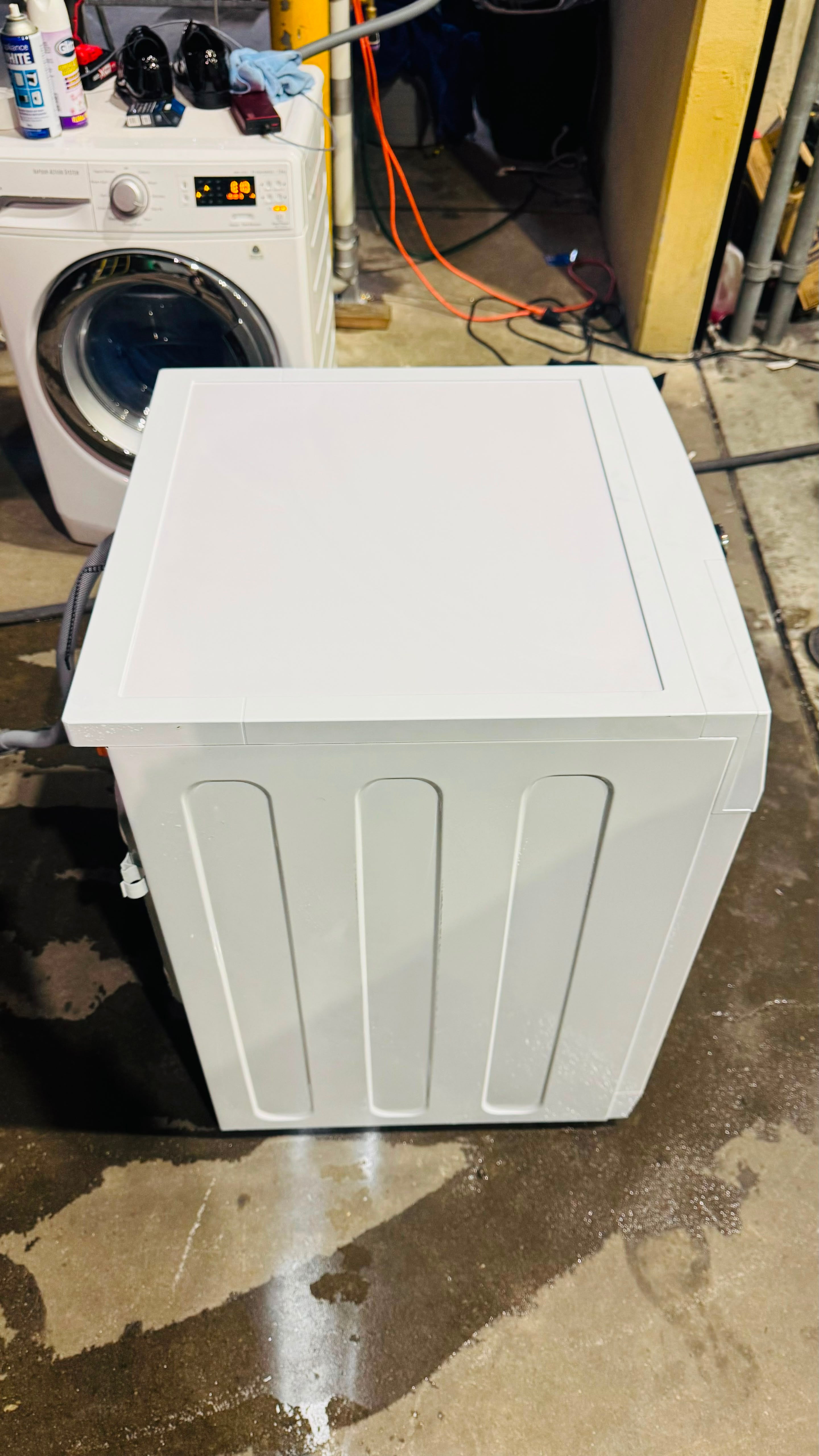 FISHER AND PAYKEL 8.5KGS FRONT LOADER WASHING MACHINE