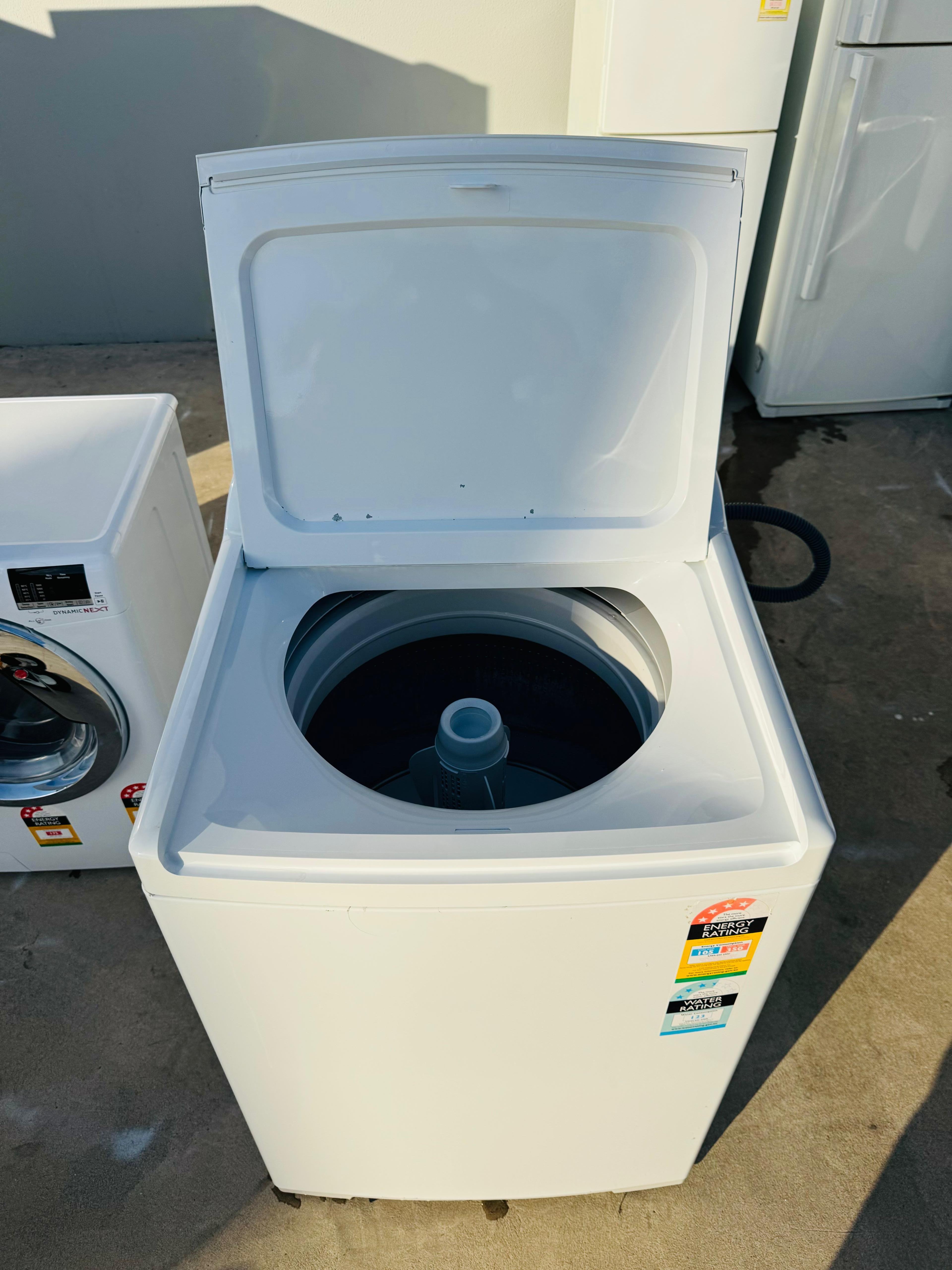 FISHER AND PAYKEL 10 KGS TOP LOADER WASHING MACHINE