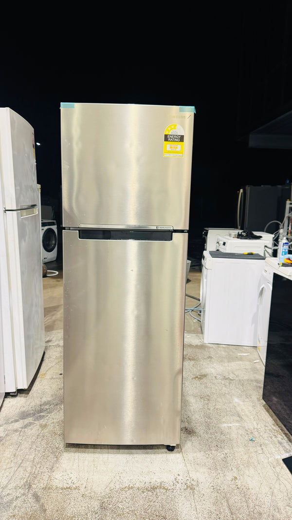 SAMSUNG 343 LITRES FRIDGE FREEZER