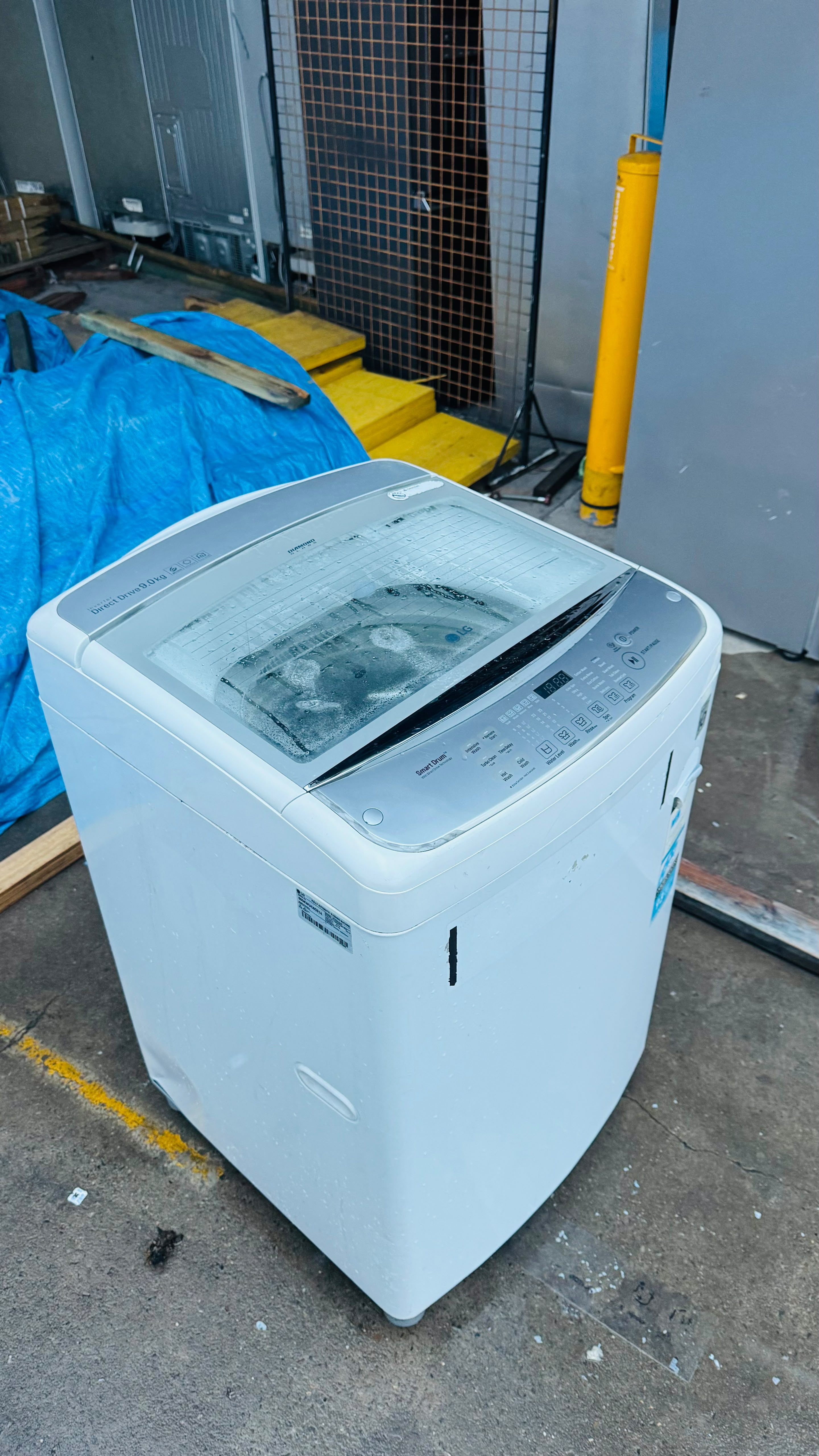 LG 9KGS TOP LOADER WASHING MACHINE