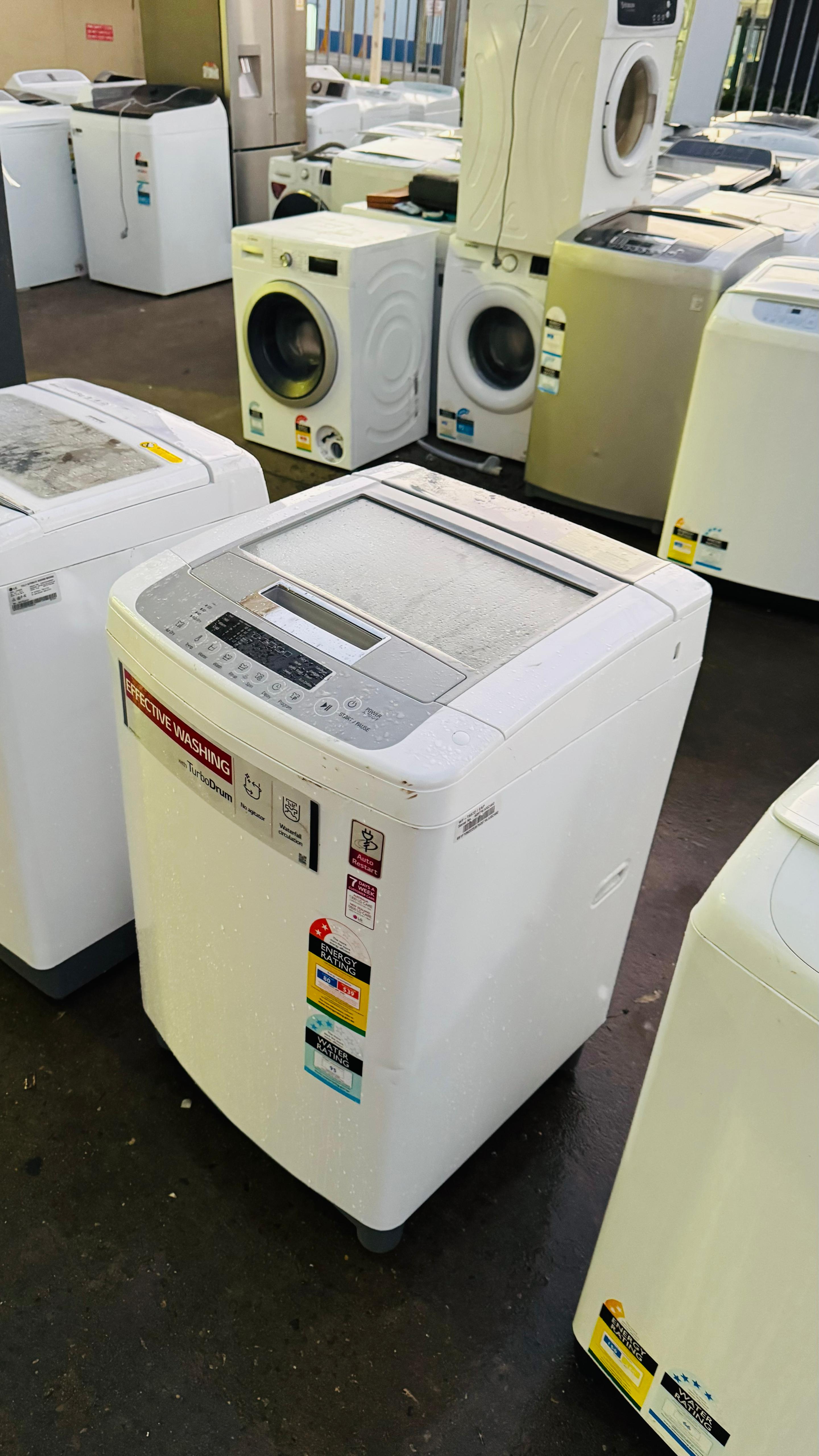LG 6.5KGS TOP LOADER WASHING MACHINE