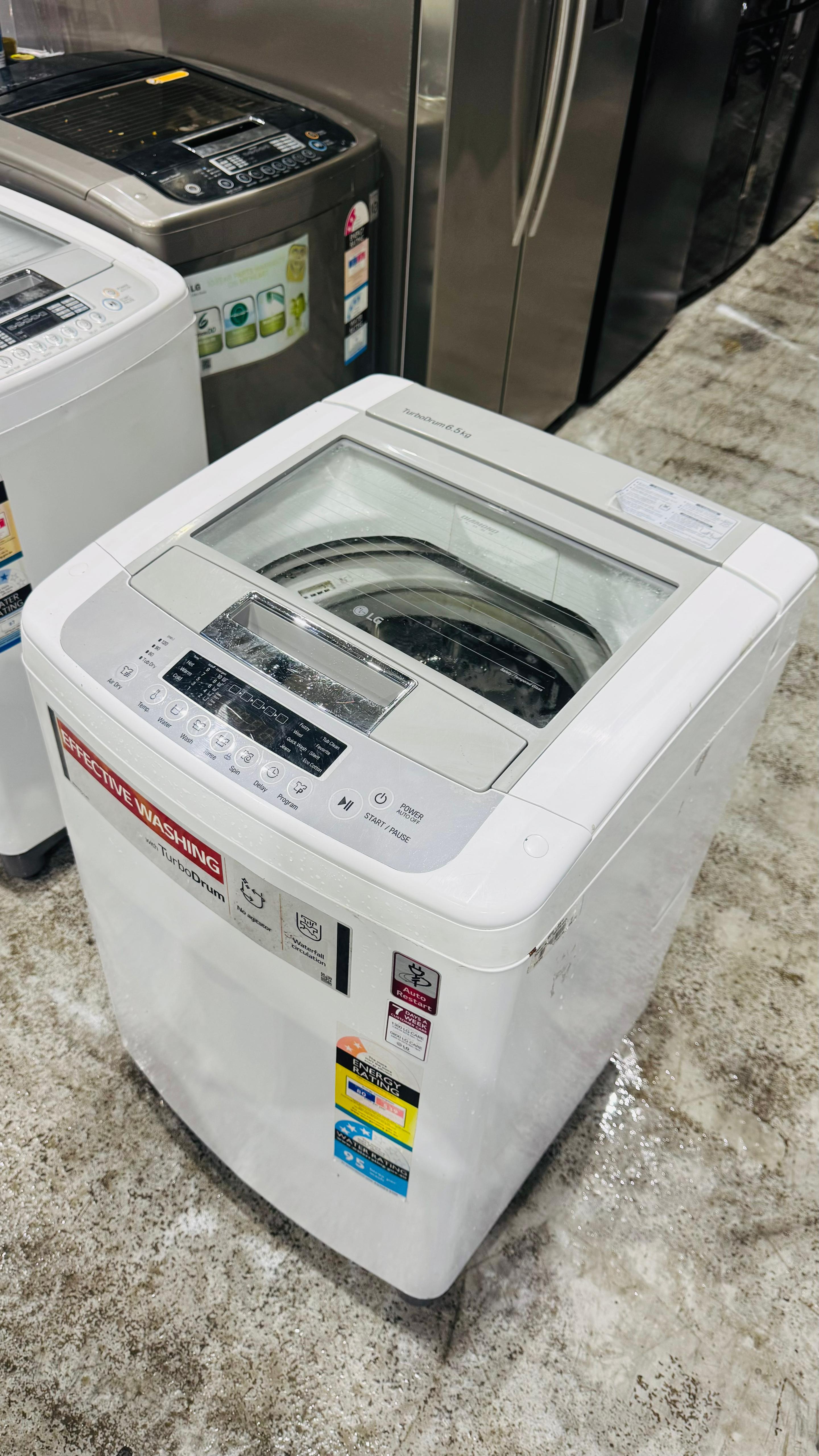 LG 6.5 KGS TOP LOADER WASHING MACHINE