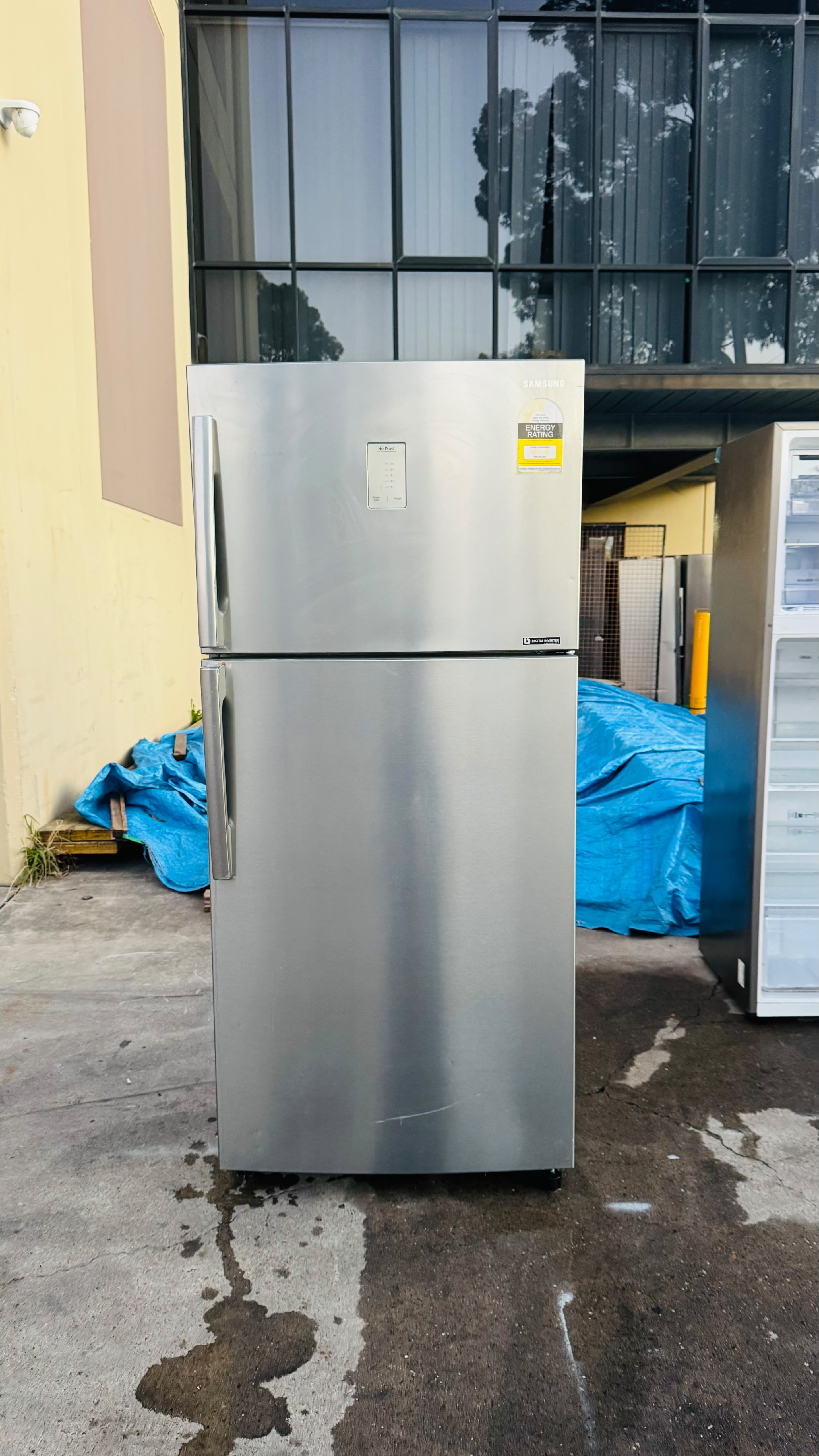 SAMSUNG 527 LITRES FRIDGE FREEZER