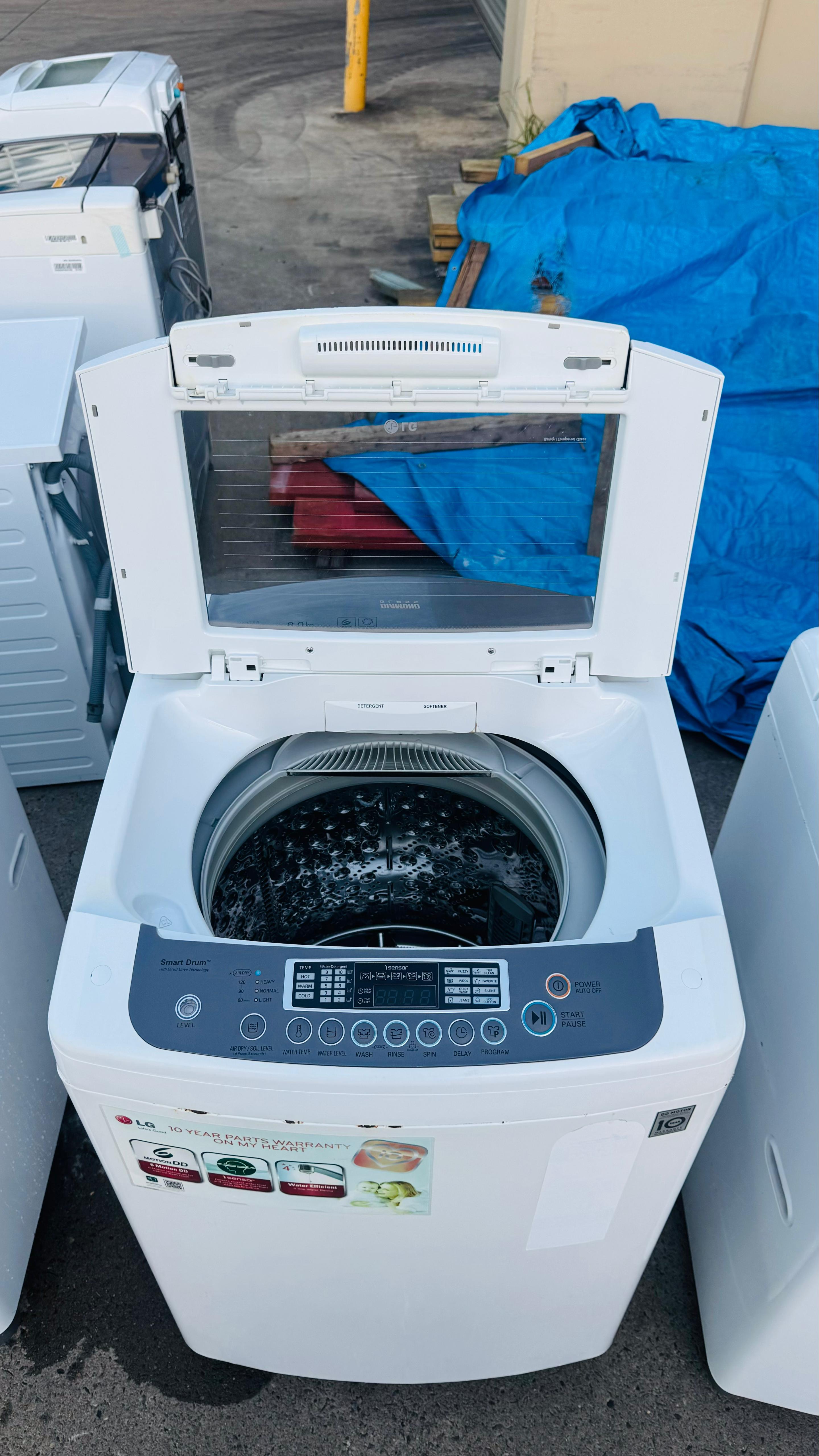 LG 8KGS TOP LOADER WASHING MACHINE