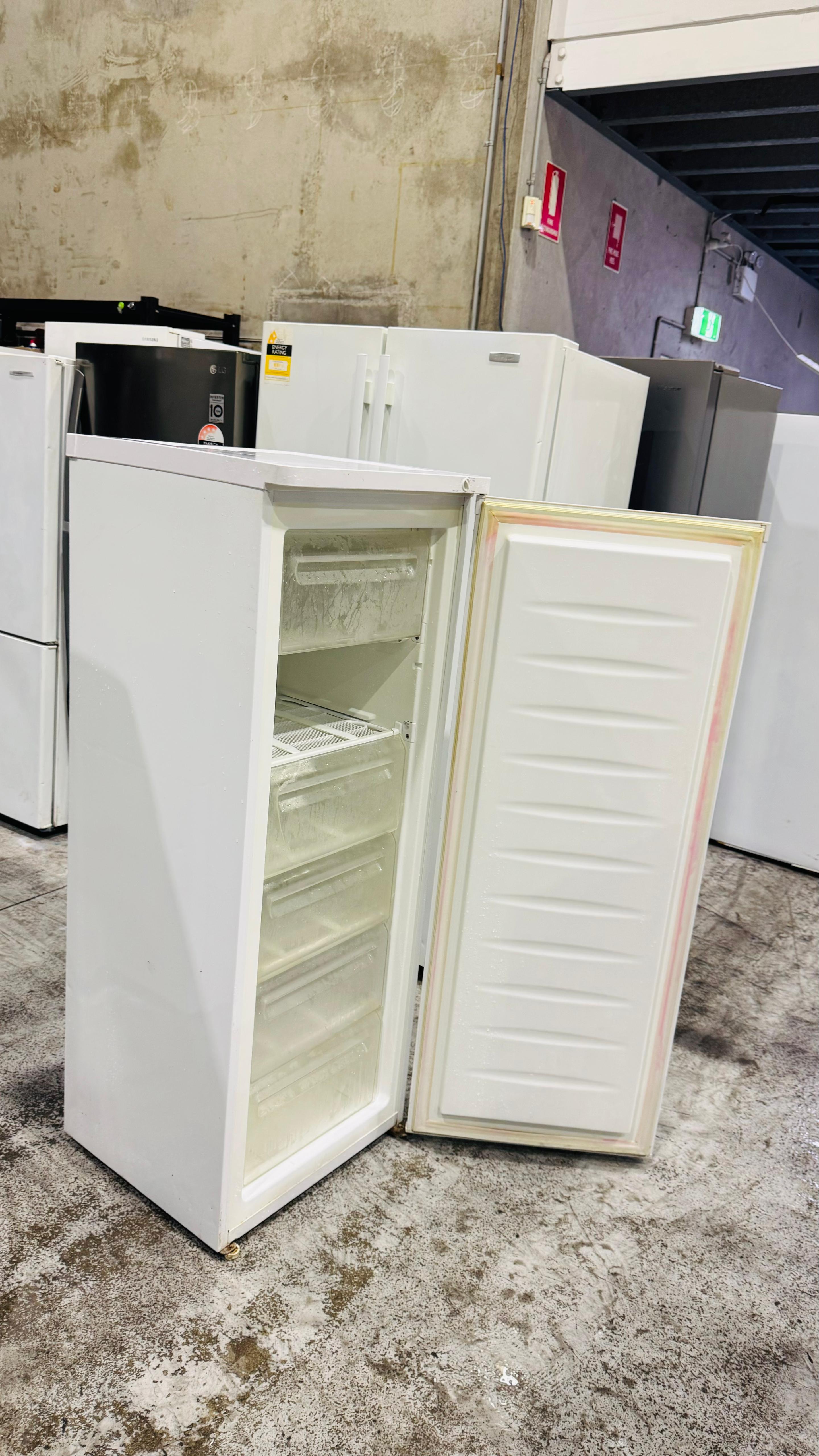 WESTINGHOUSE 230 LITRES FREEZER ONLY