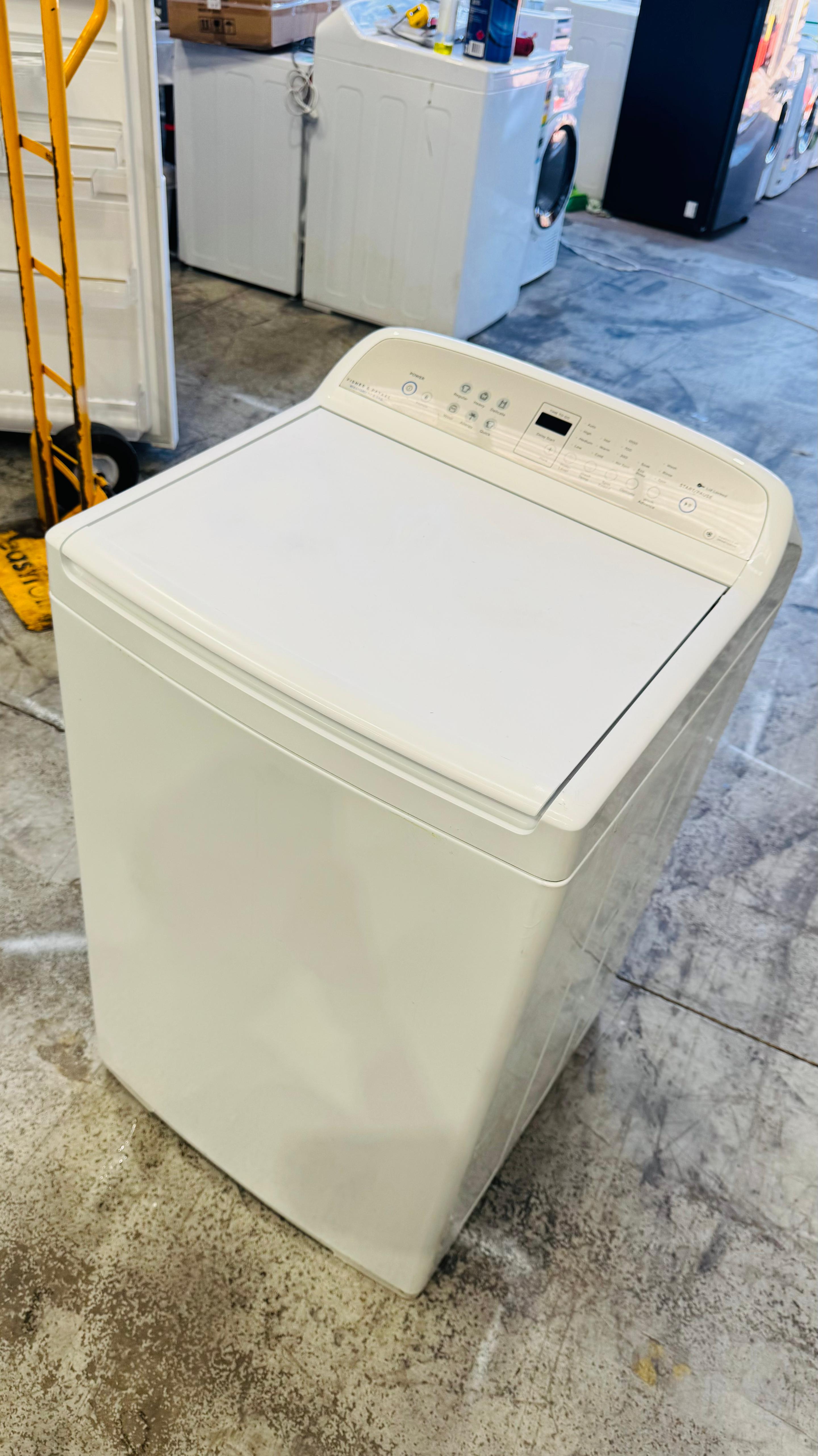 FISHER AND PAYKEL 8.5KGS TOP LOADER WASHING MACHINE