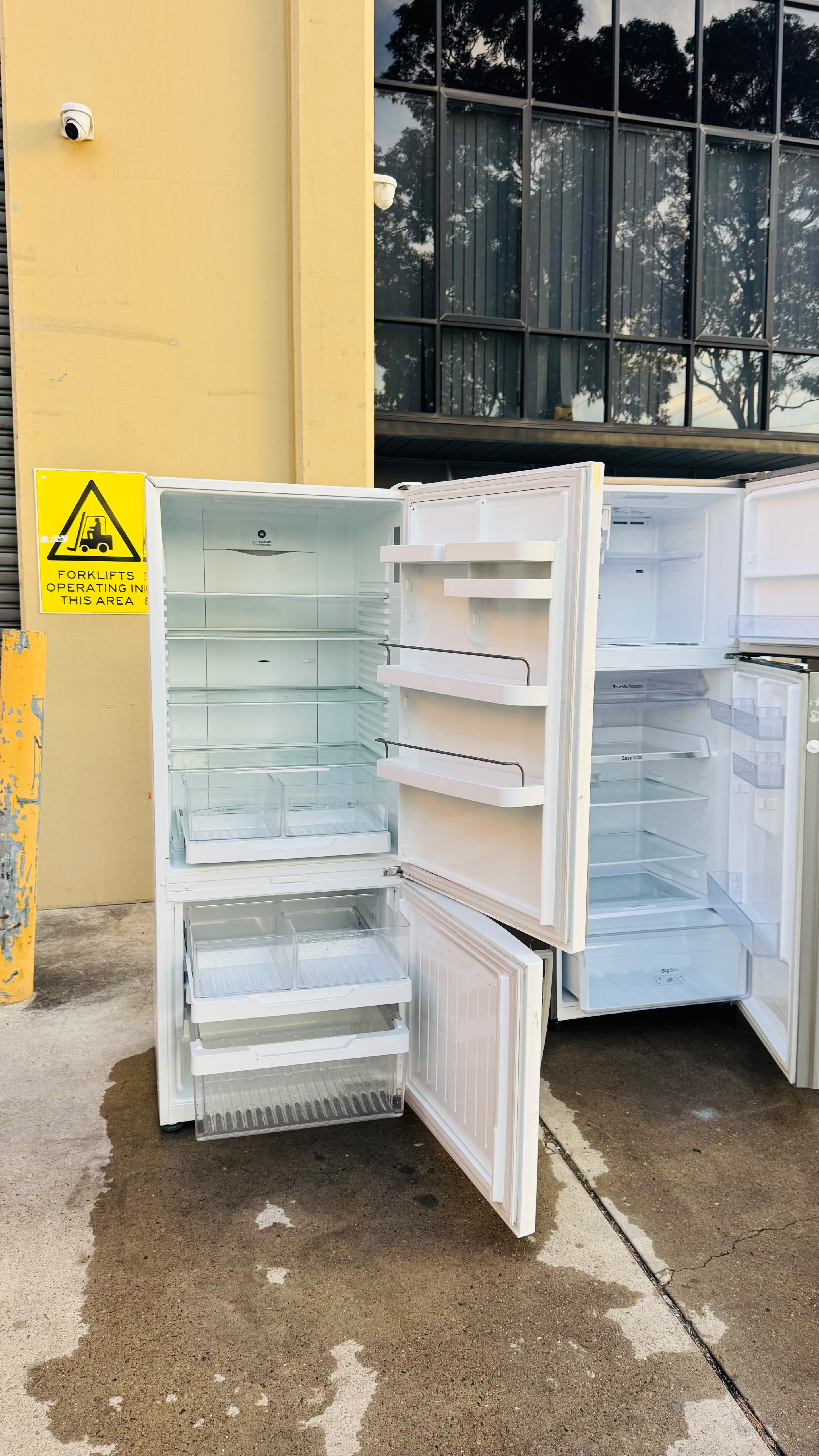 FISHER AND PAYKEL 442 LITRES FRIDGE FREEZER