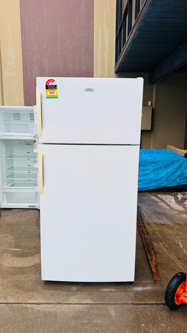 ELECTROLUX 517 LITRES FRIDGE FREEZER