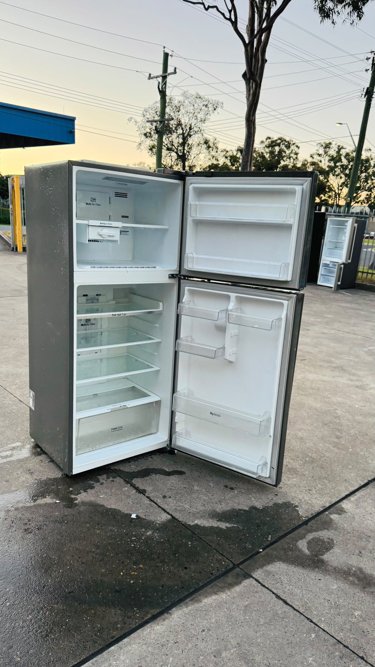 LG 442 LITRES FRIDGE FREEZER
