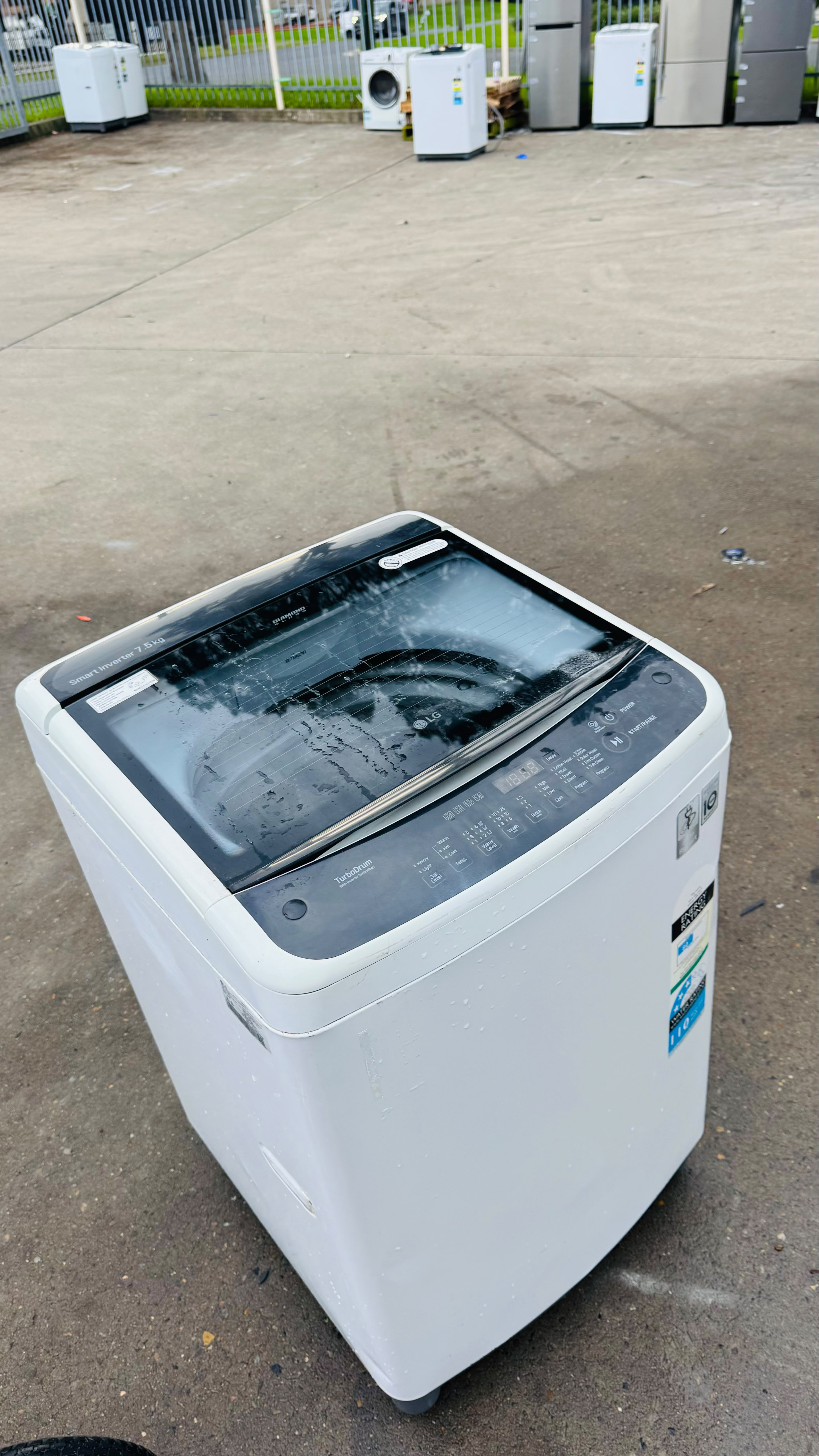 LG 7.5KGS TOP LOADER WASHING MACHINE