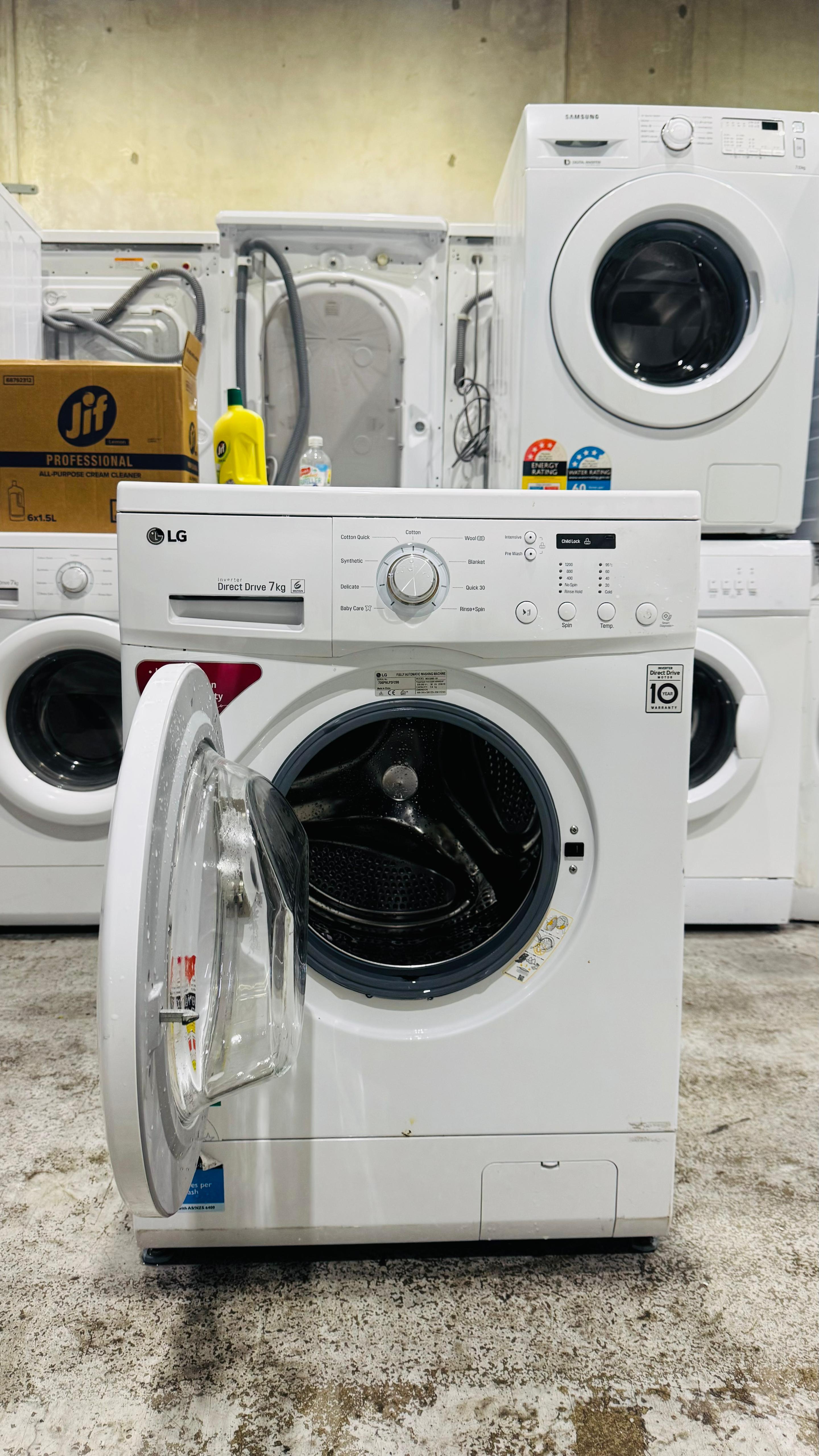 LG 7 KGS FRONT LOADER WASHING MACHINE