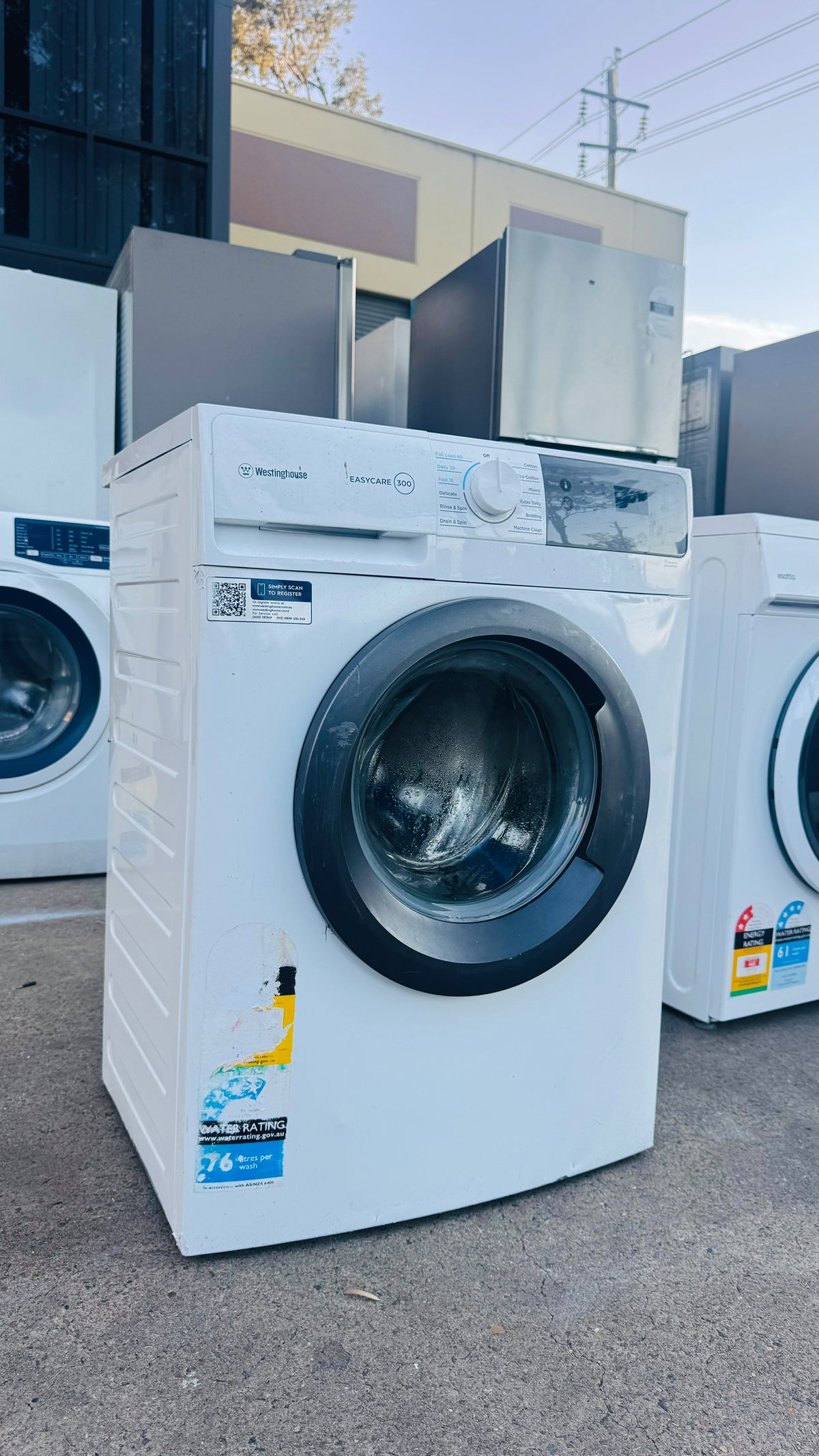 WESTINGHOUSE 7.5KGS FRONT LOADER WASHING MACHINE