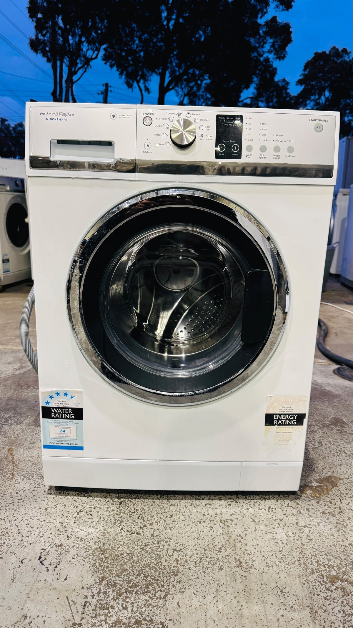 FISHER AND PAYKEL 7.5KGS FRONT LOADER WASHING MACHINE