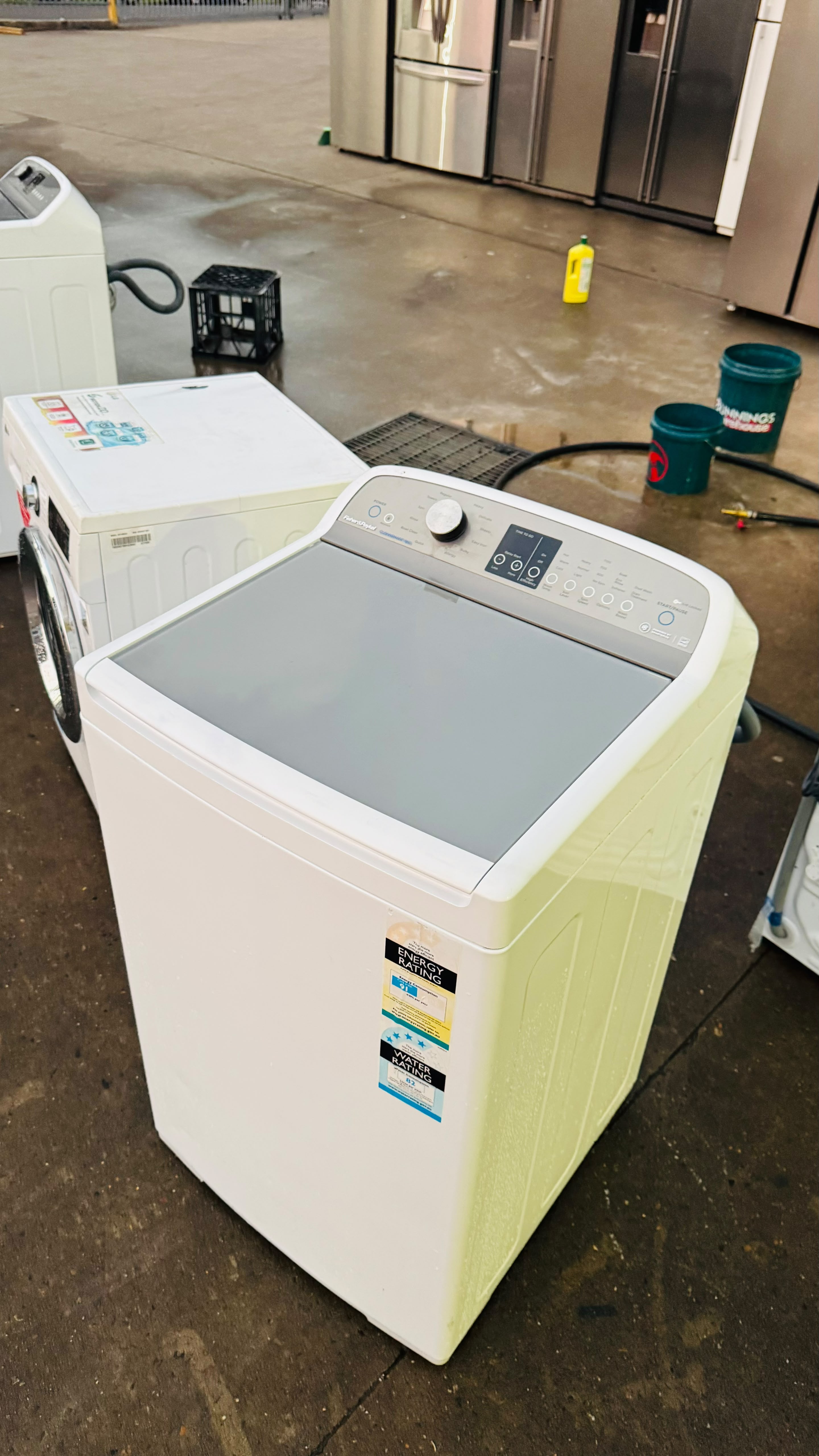FISHER AND PAYKEL 8KGS TOP LOADER WASHING MACHINE