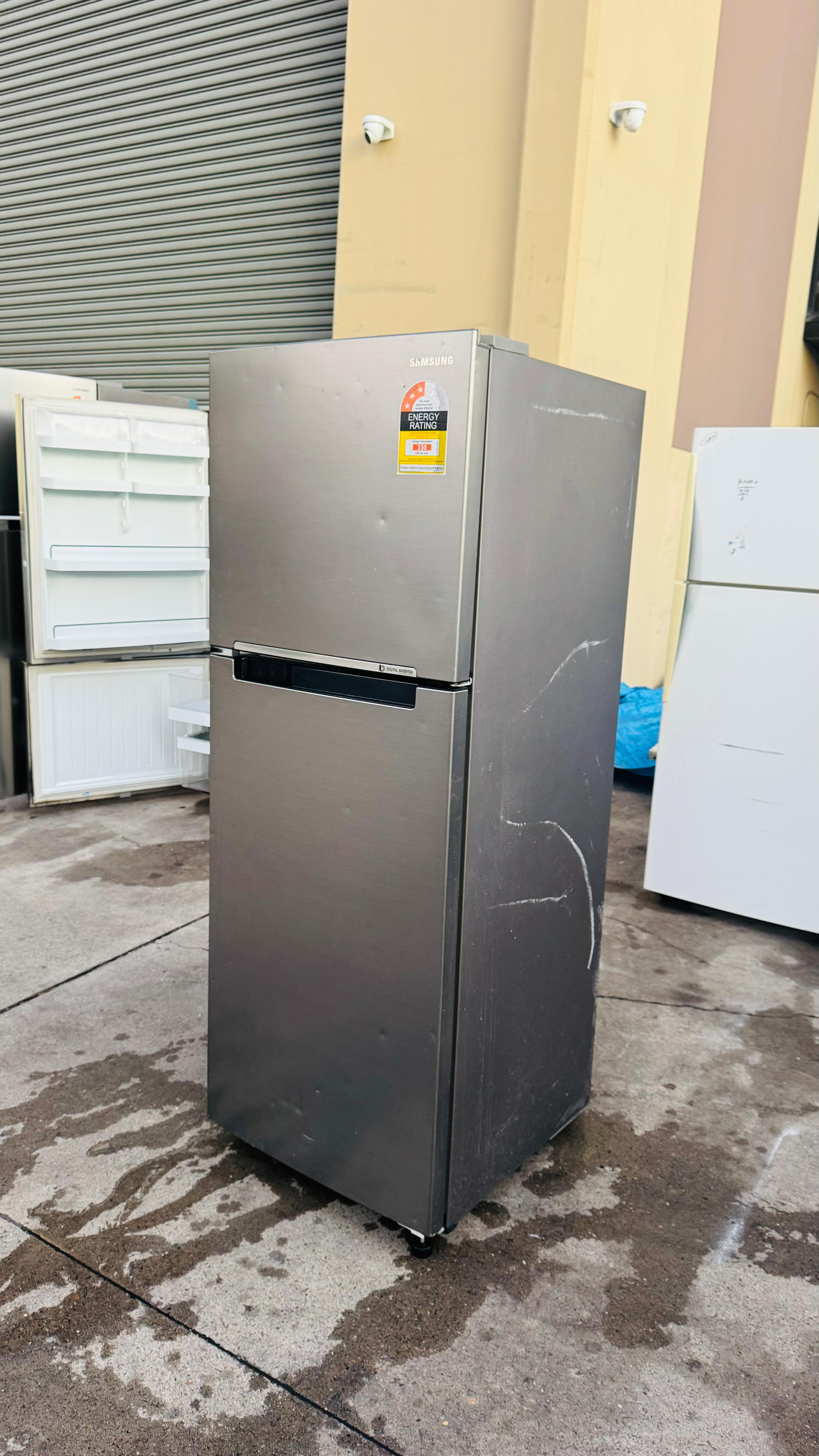SAMSUNG 316 LITRES FRIDGE FREEZER