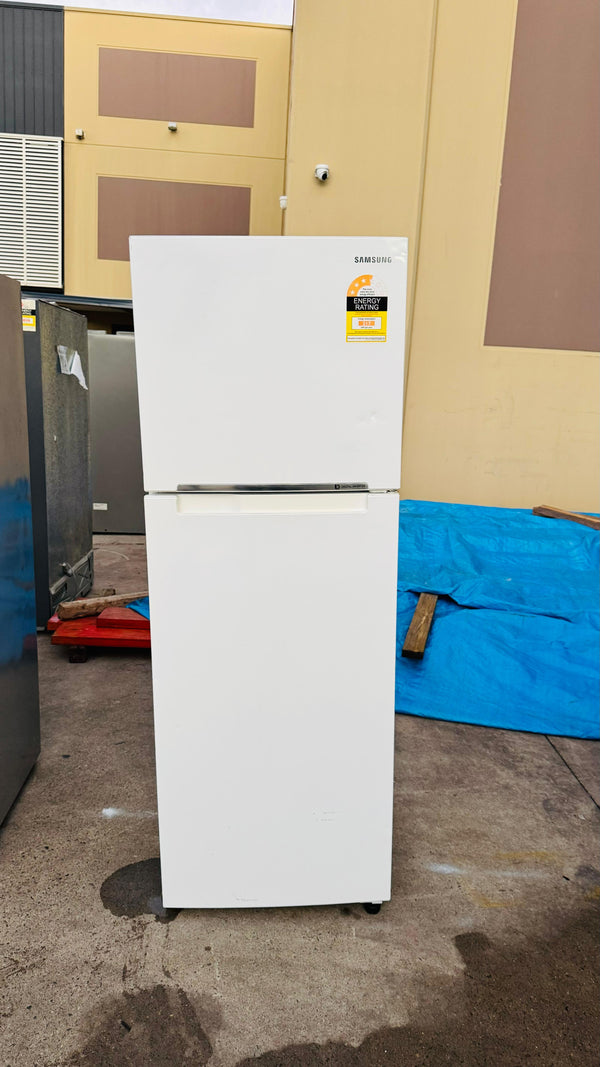 SAMSUNG 343 LITRES FRIDGE FREEZER