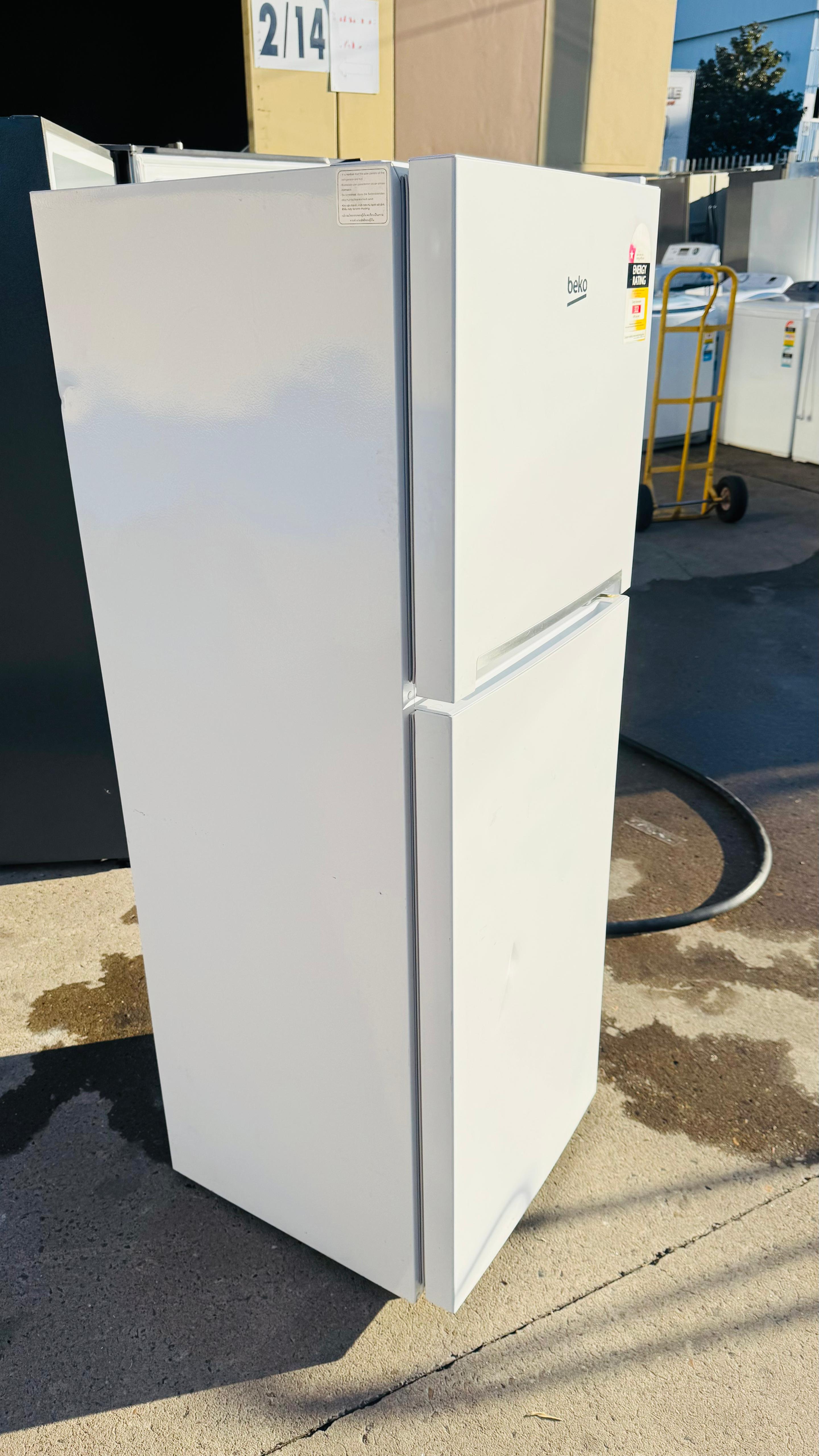 BEKO 245 LITRES FRIDGE FREEZER