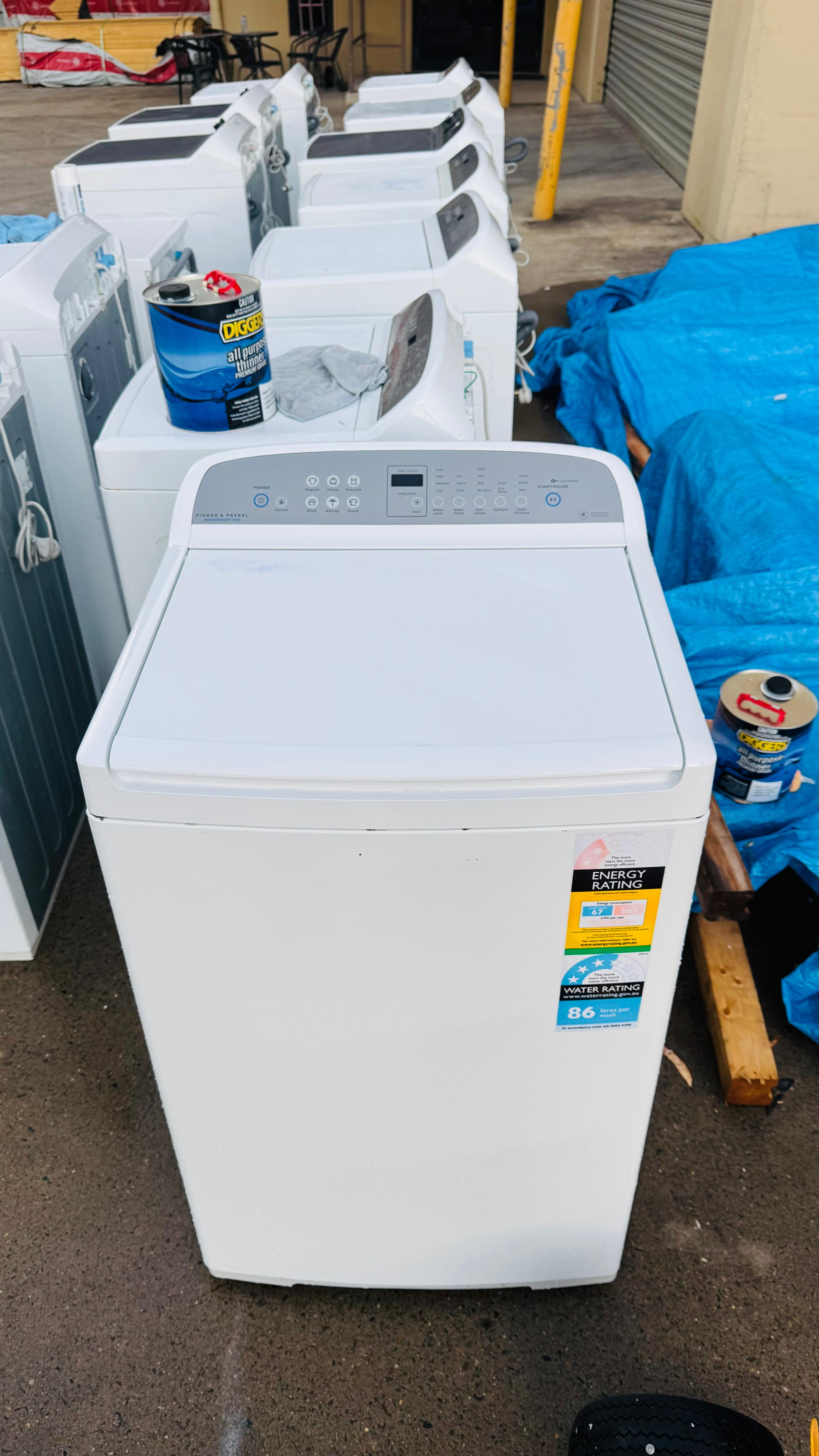FISHER AND PAYKEL 7KGS TOP LOADER WASHING MACHINE