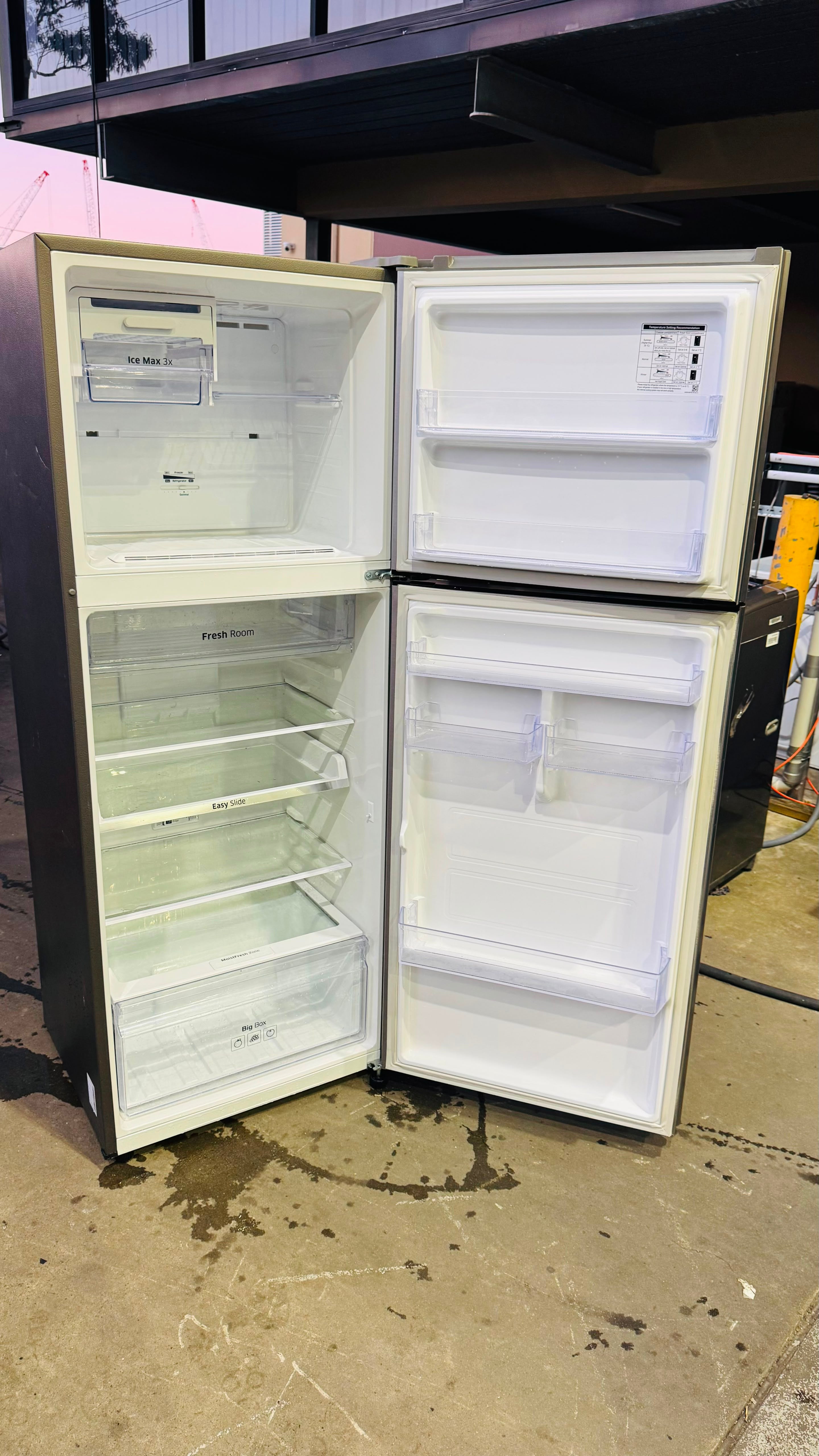 SAMSUNG 415 LITRES FRIDGE FREEZER