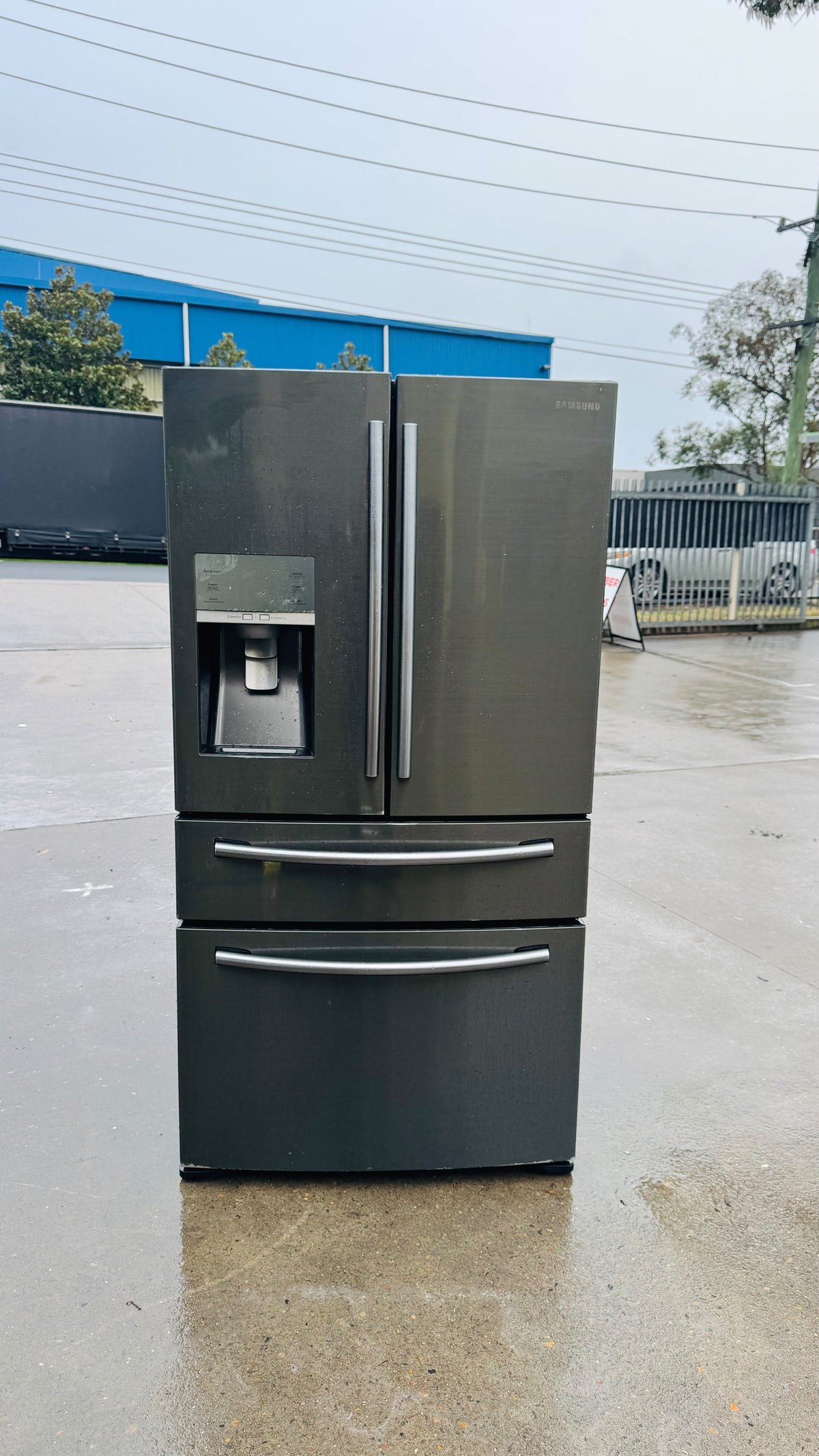 SAMSUNG FRENCH DOOR 680 LITRES FRIDGE FREEZER