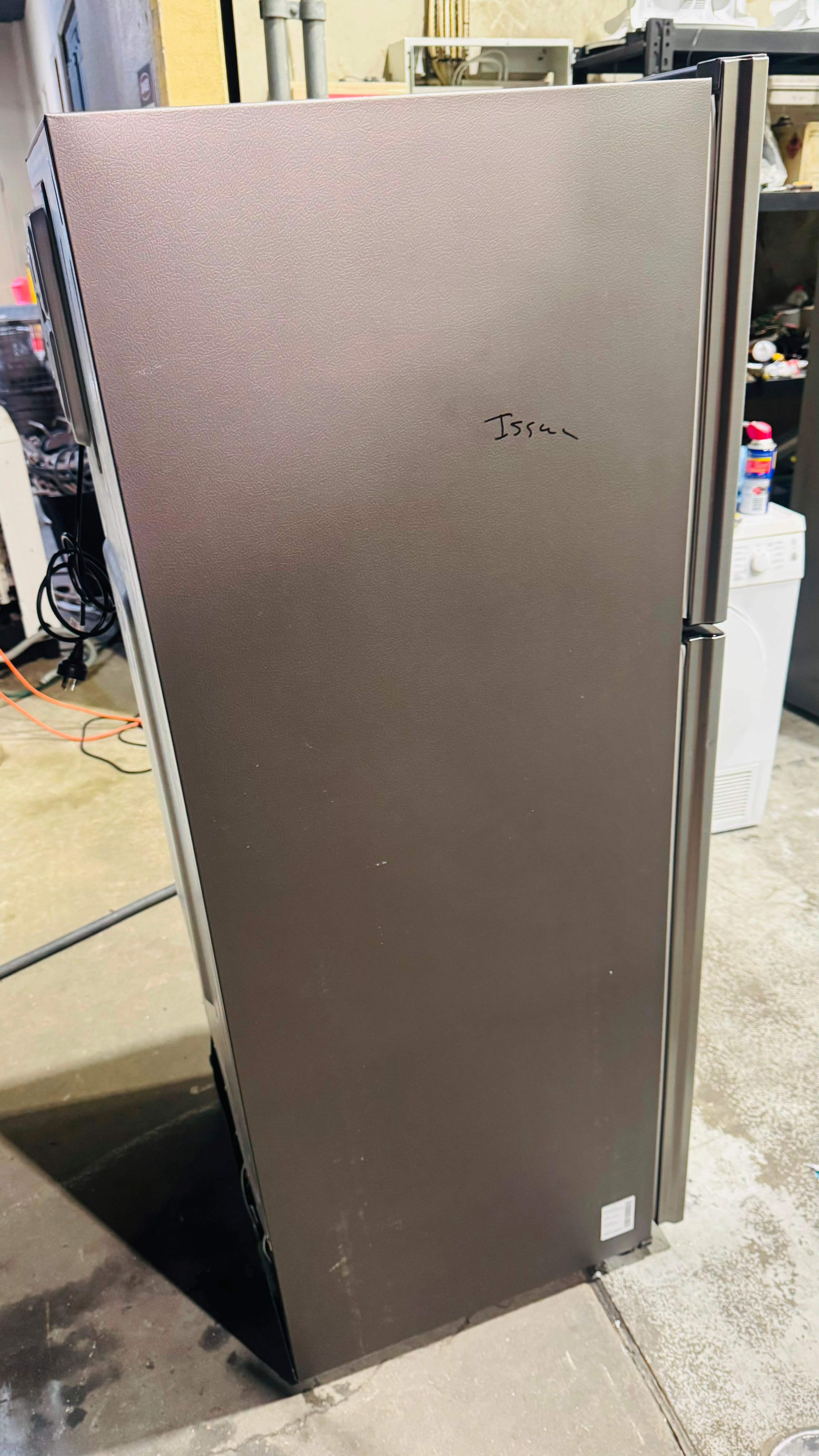 SAMSUNG 318 LITRES FRIDGE FREEZER