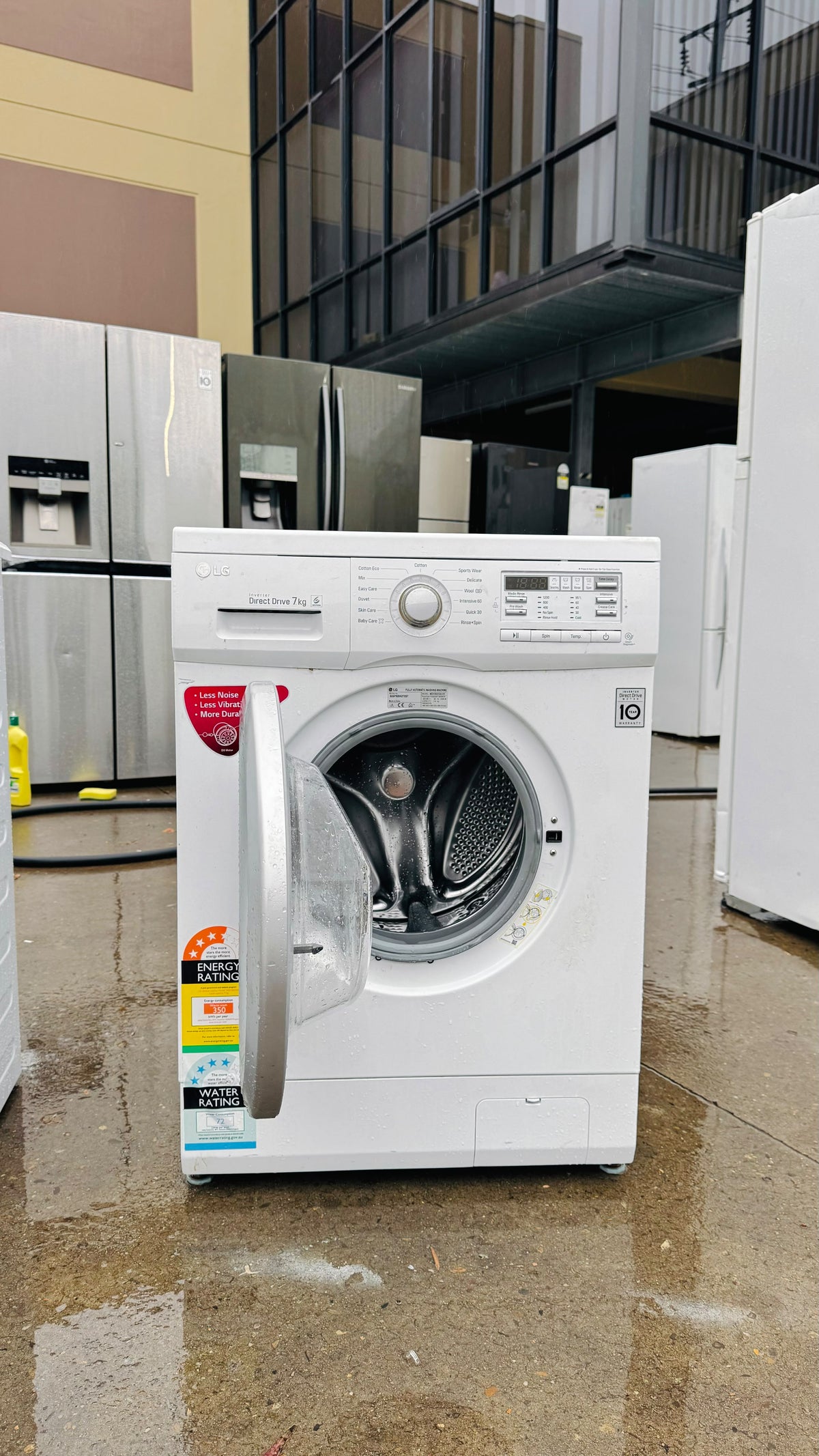 LG 7KGS FRONT LOADER WASHING MACHINE