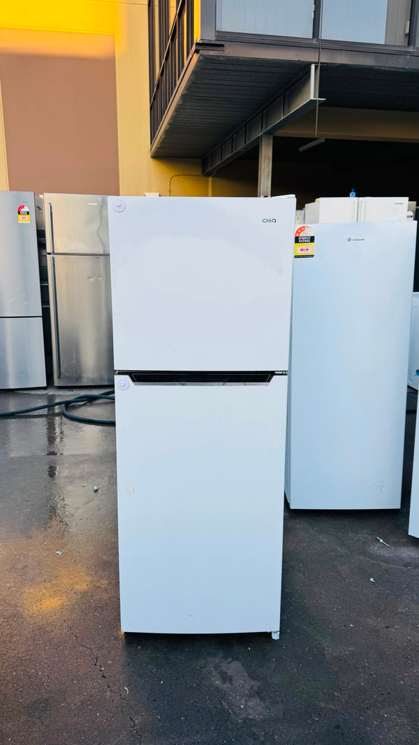 CHIQ 202 LITRES FRIDGE FREEZER