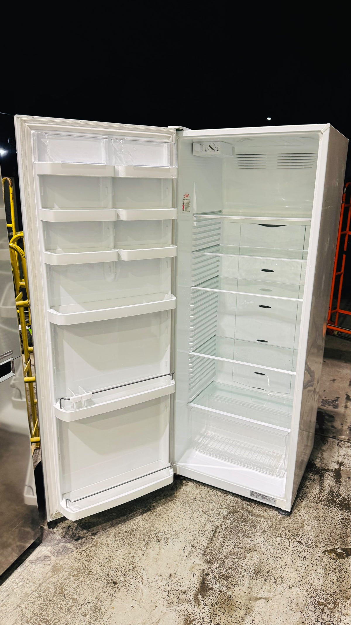 FISHER AND PAYKEL 451 LITRES FRIDGE ONLY